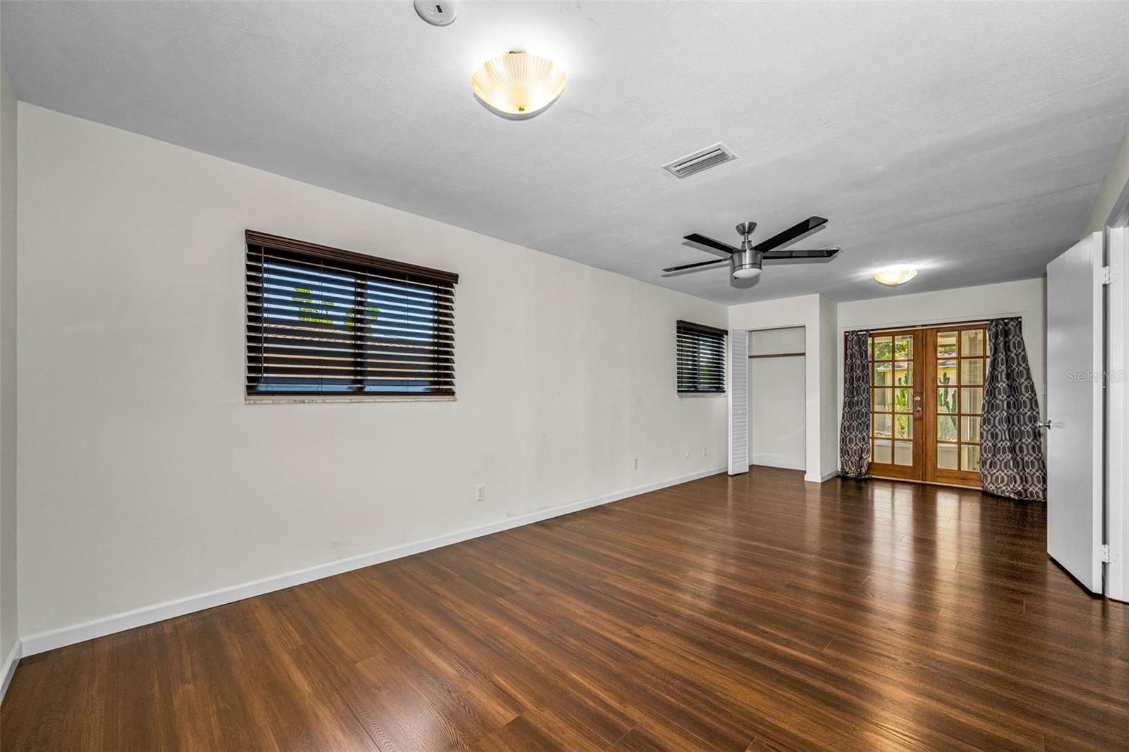 Image 16 of 28 For 11490 84th Avenue