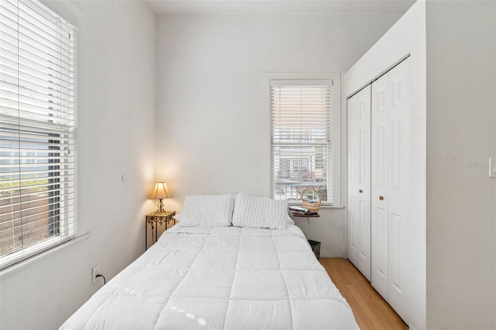 Image 15 of 60 For 1314 15th Avenue