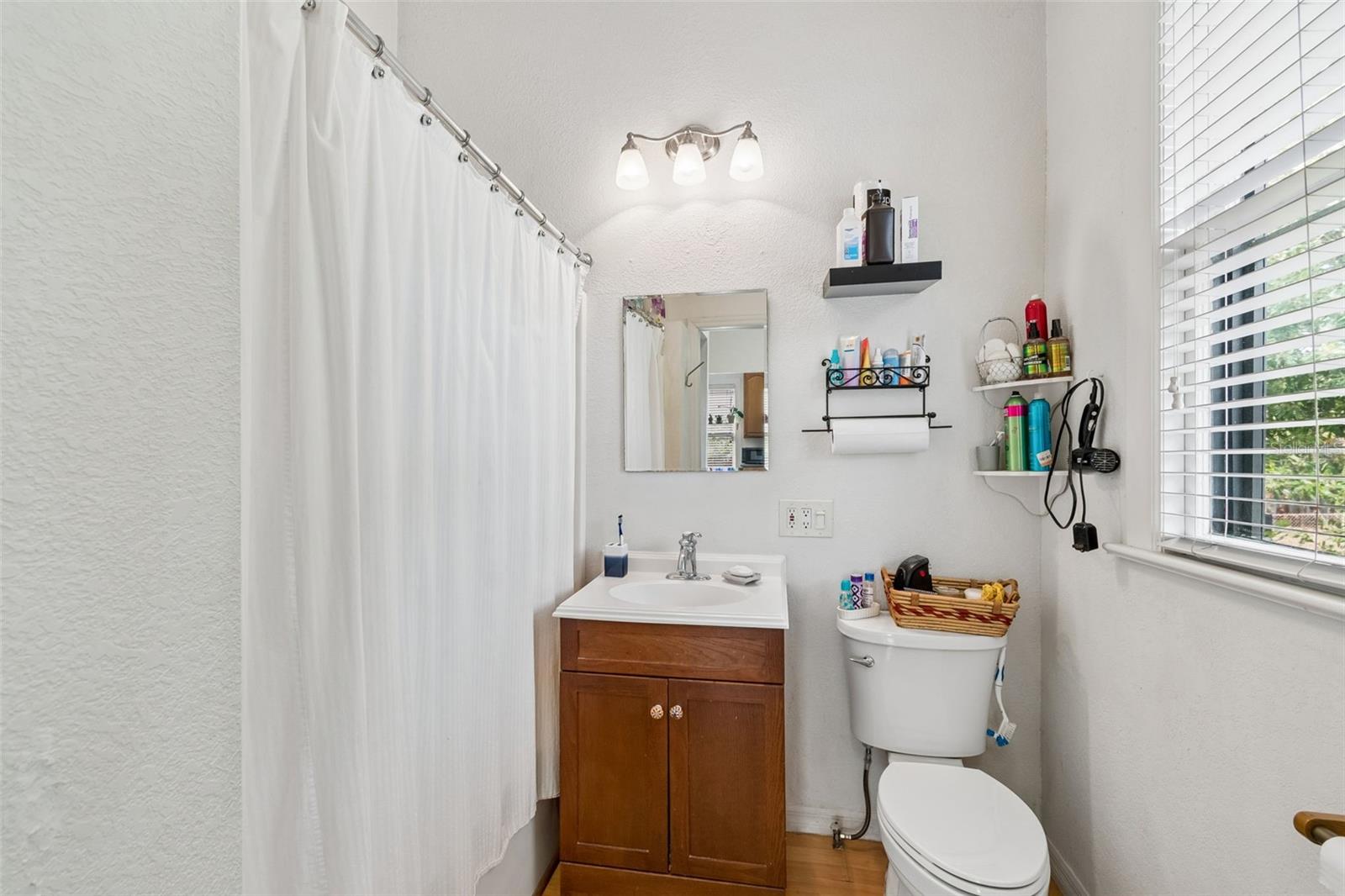 Image 32 of 60 For 1314 15th Avenue