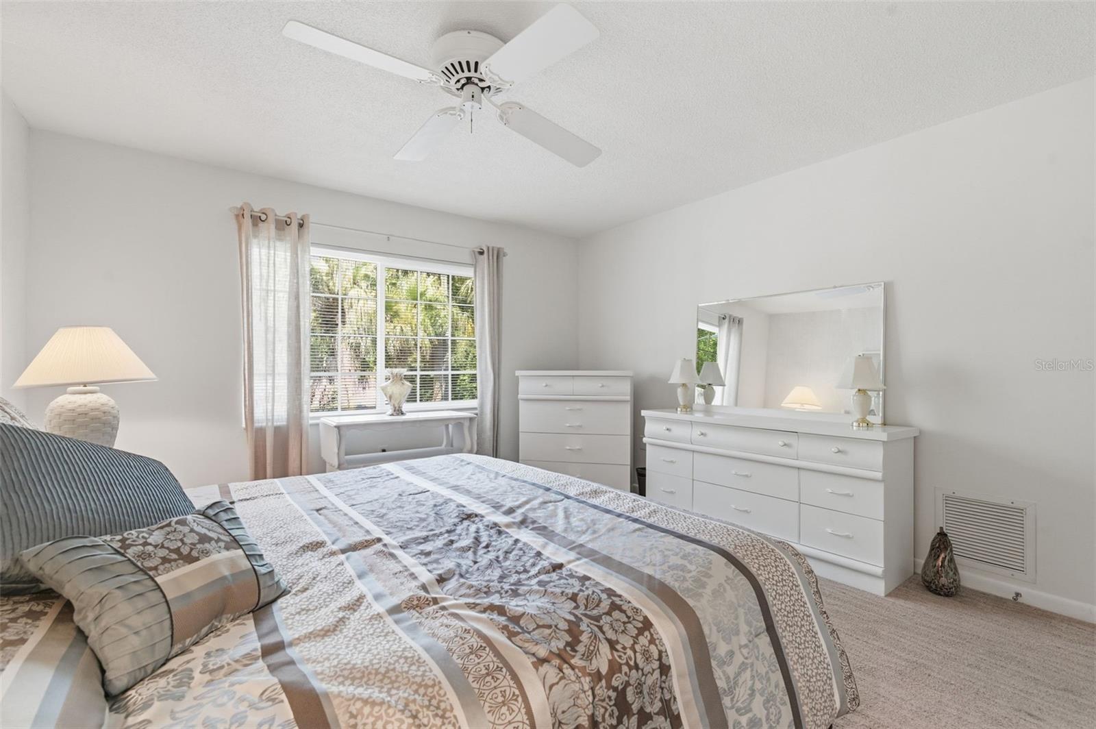 Image 14 of 44 For 650 Pinellas Point Drive S 230