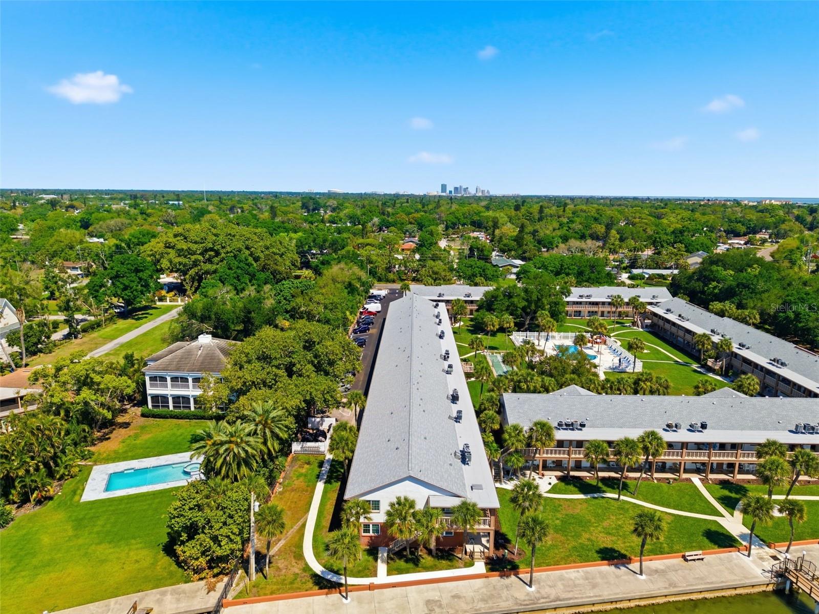 Image 29 of 44 For 650 Pinellas Point Drive S 230