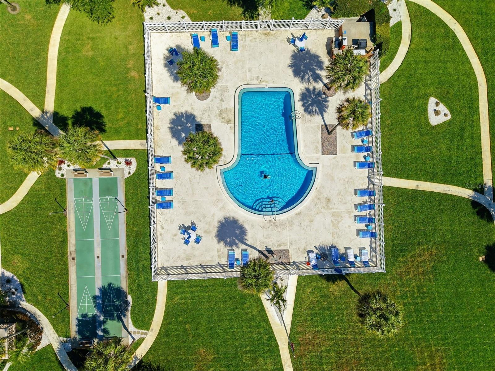 Image 40 of 44 For 650 Pinellas Point Drive S 230