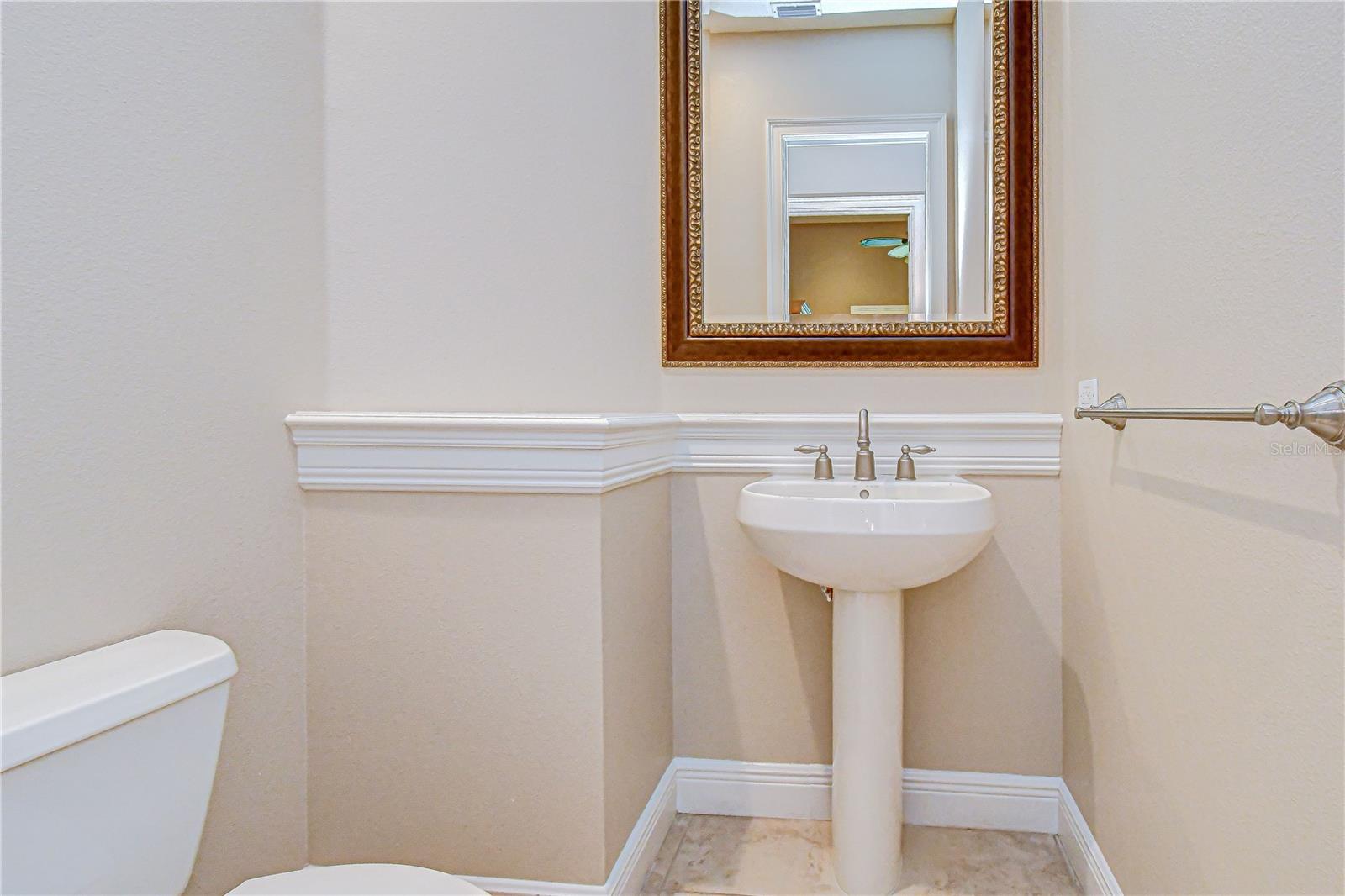 Listing photo id 11 for 21338 Lake Vienna Drive Drive