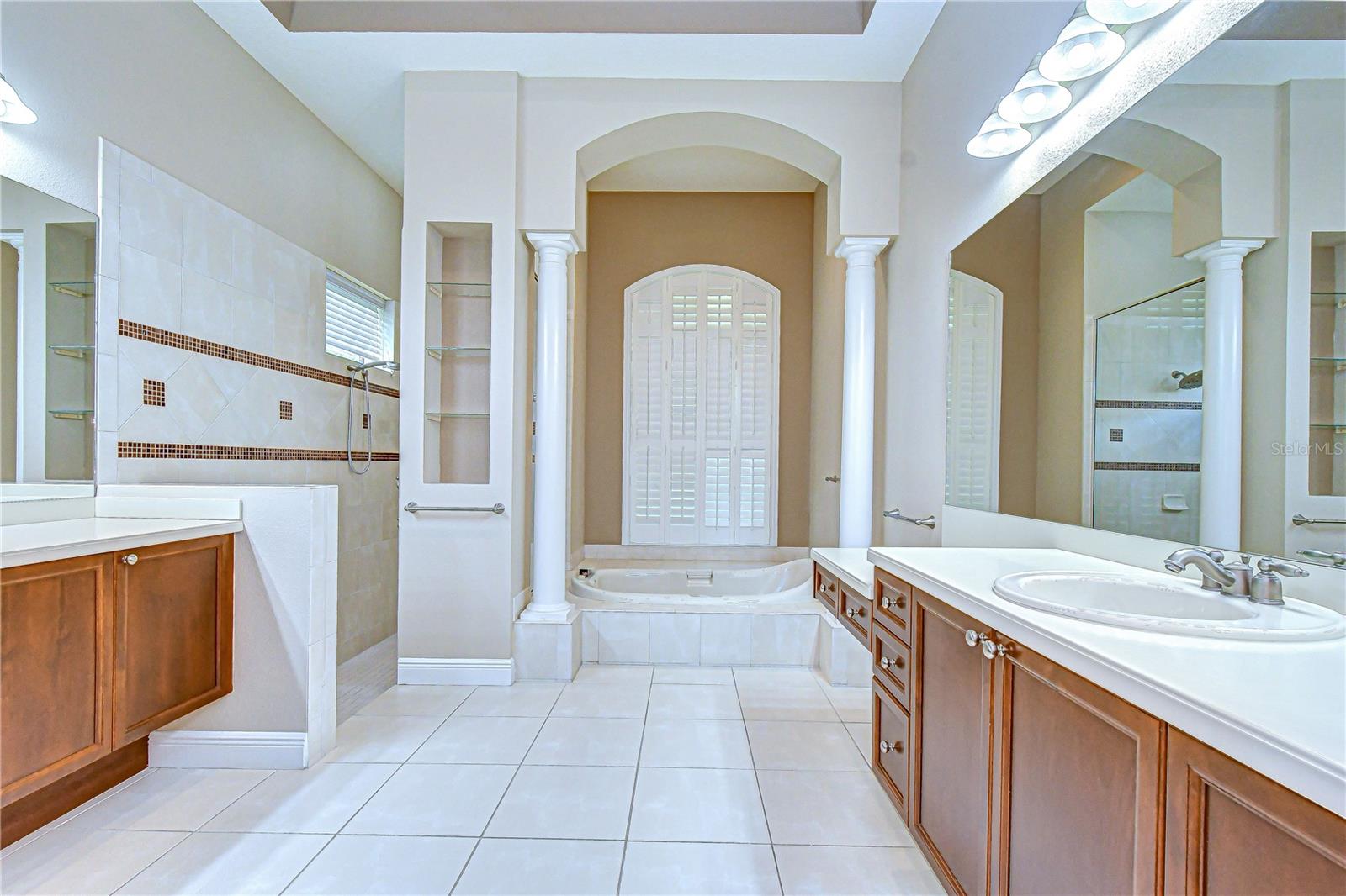 Listing photo id 26 for 21338 Lake Vienna Drive Drive