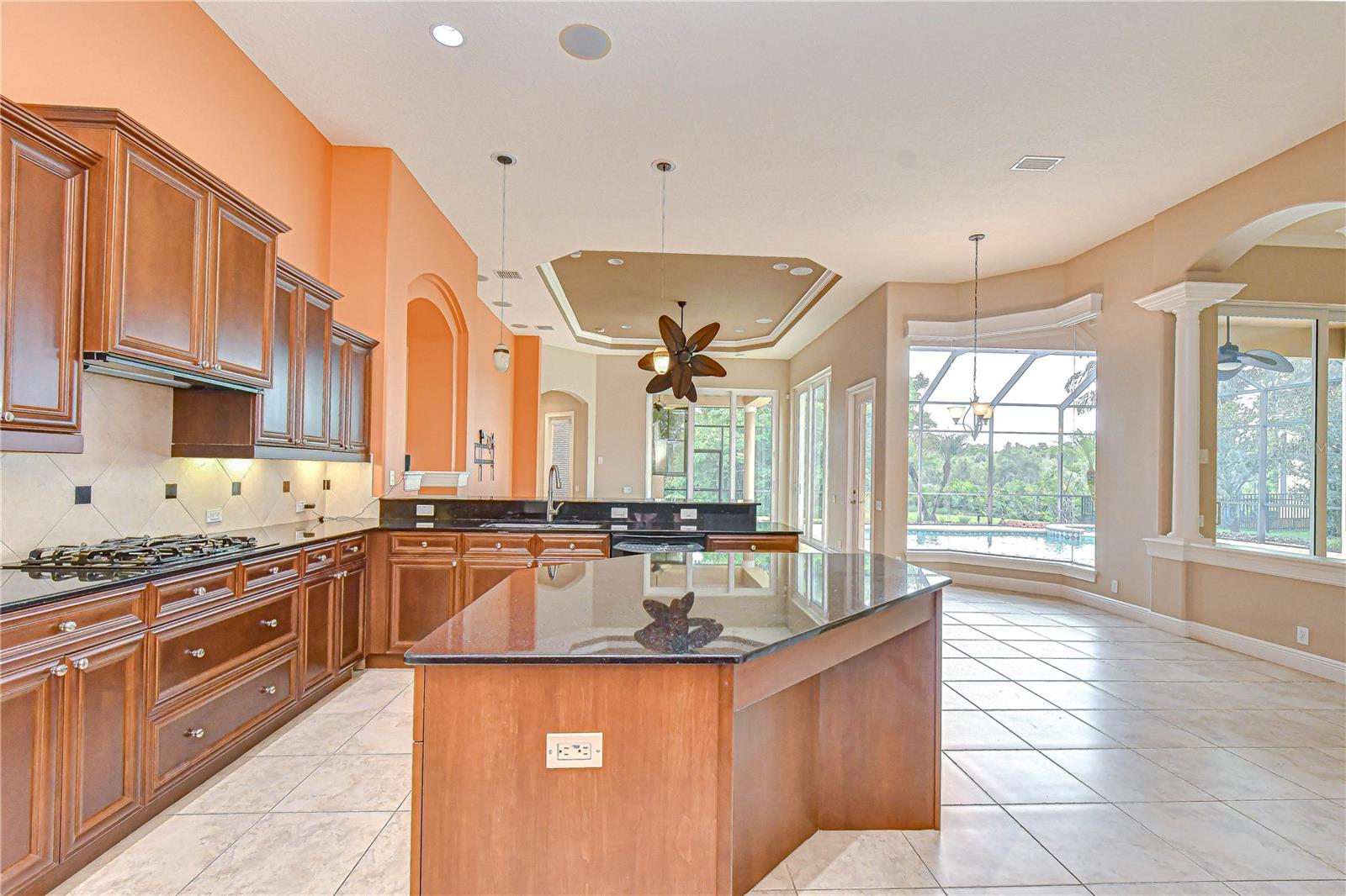 Listing photo id 33 for 21338 Lake Vienna Drive Drive