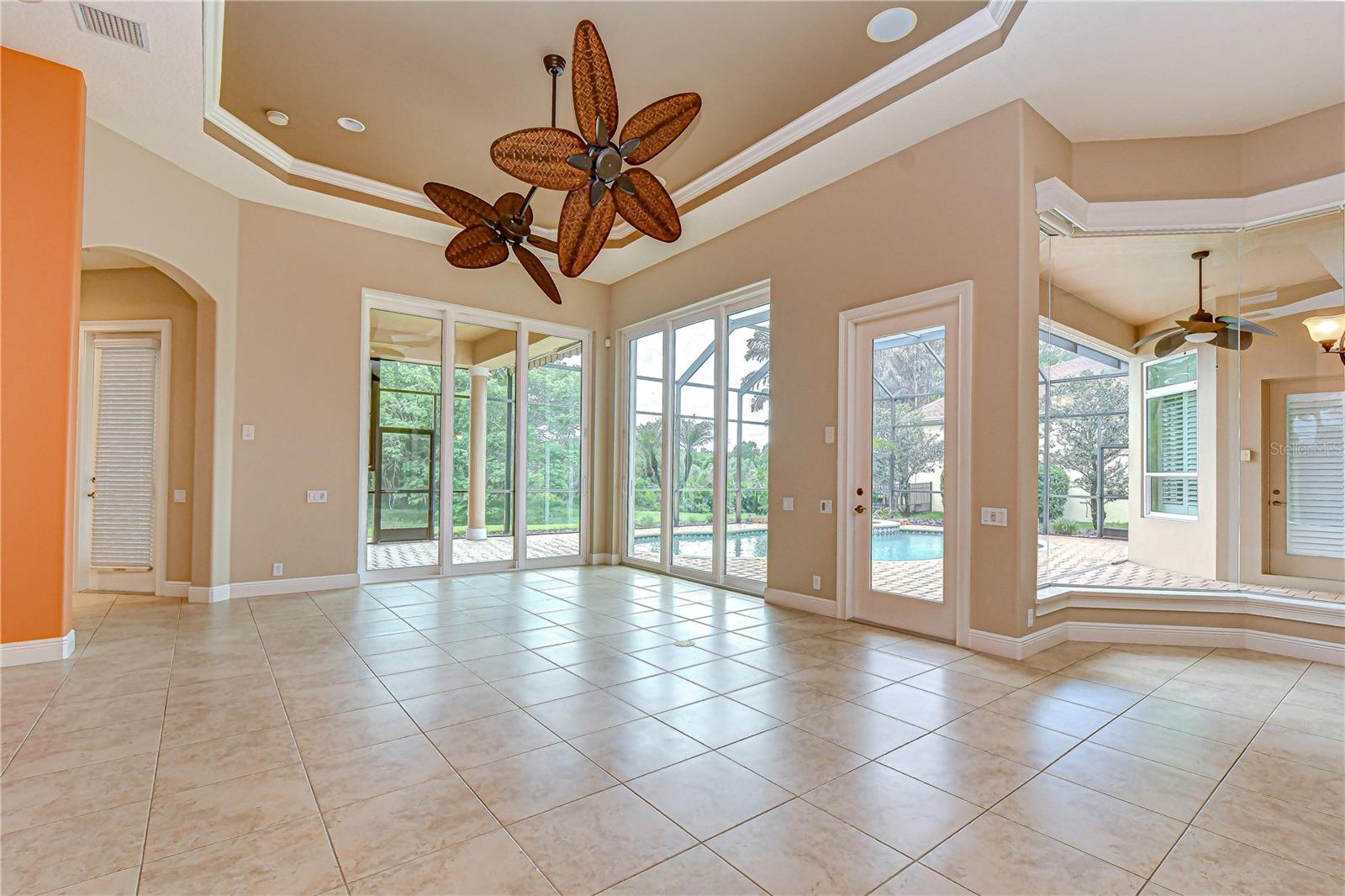 Listing photo id 36 for 21338 Lake Vienna Drive Drive