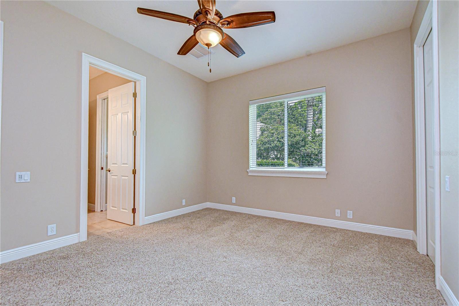 Listing photo id 40 for 21338 Lake Vienna Drive Drive