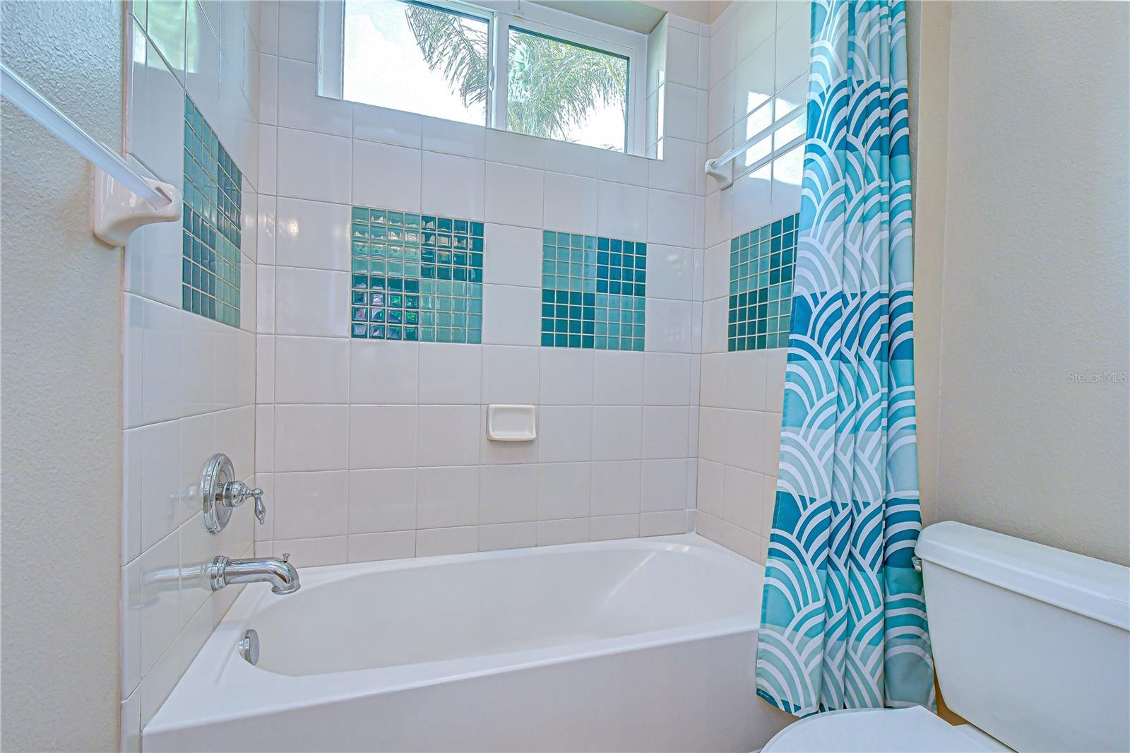 Listing photo id 42 for 21338 Lake Vienna Drive Drive