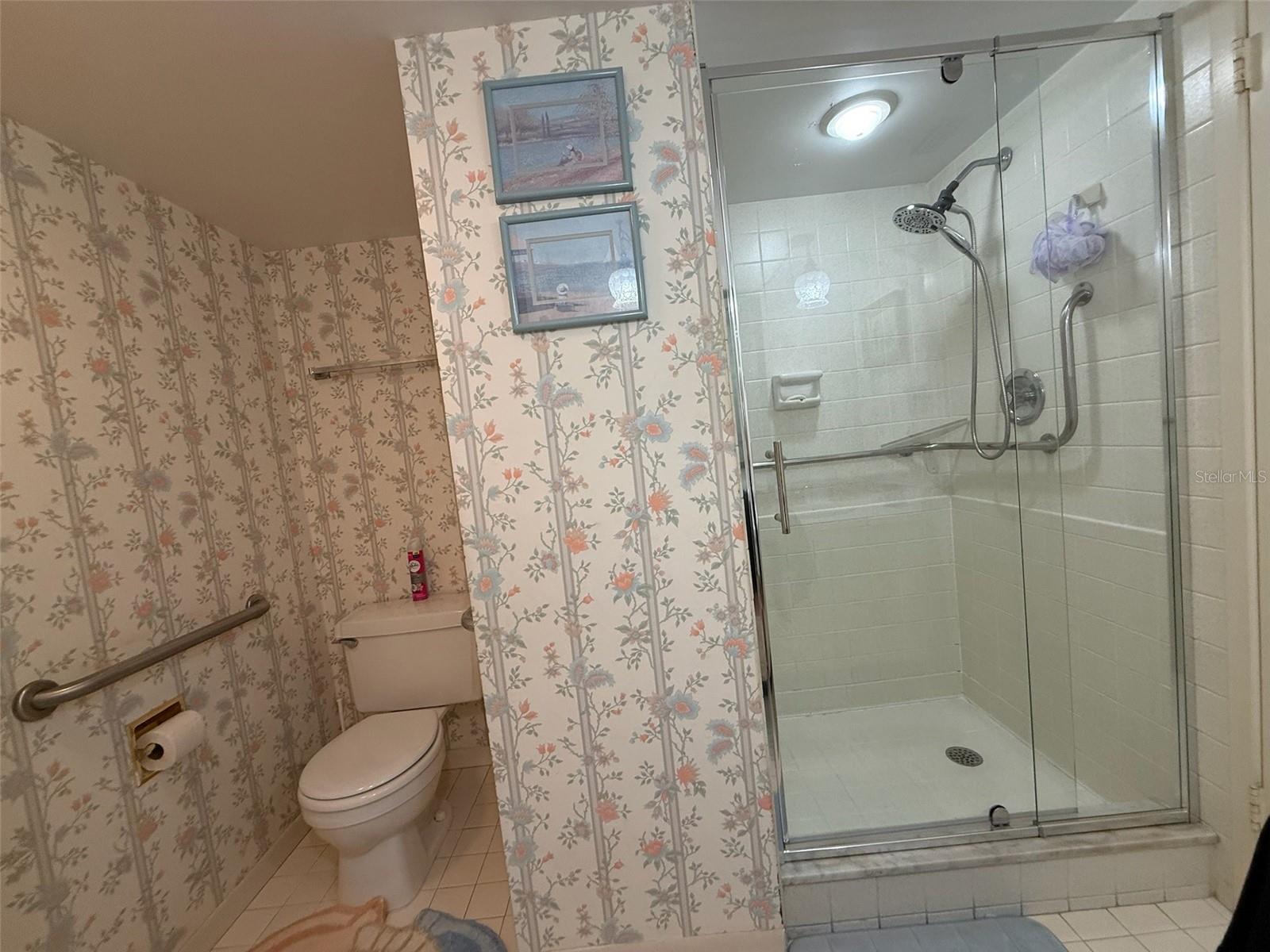 Image 19 of 21 For 7400 Sun Island Drive S 505