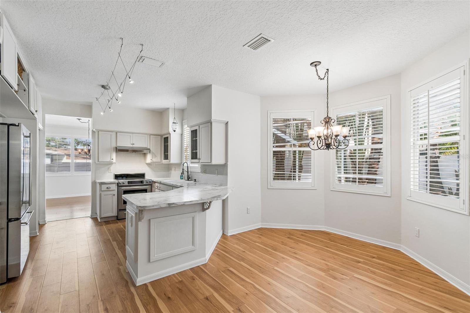 Image 15 of 60 For 3112 Coachman Avenue