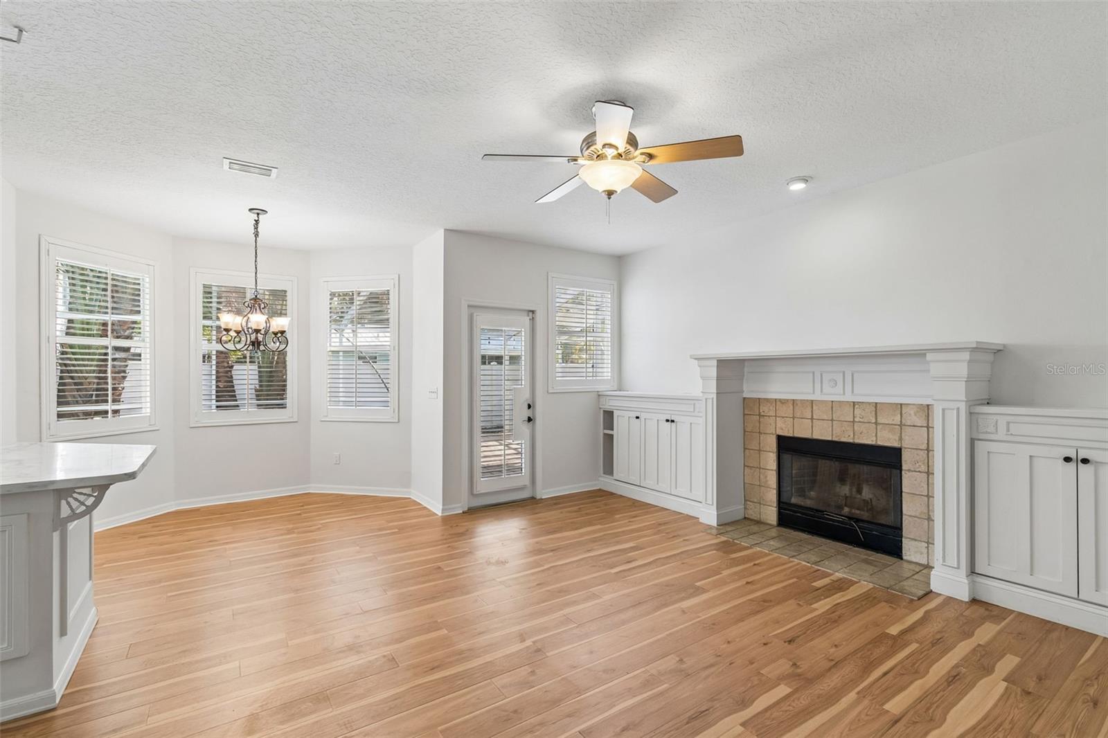 Image 19 of 60 For 3112 Coachman Avenue