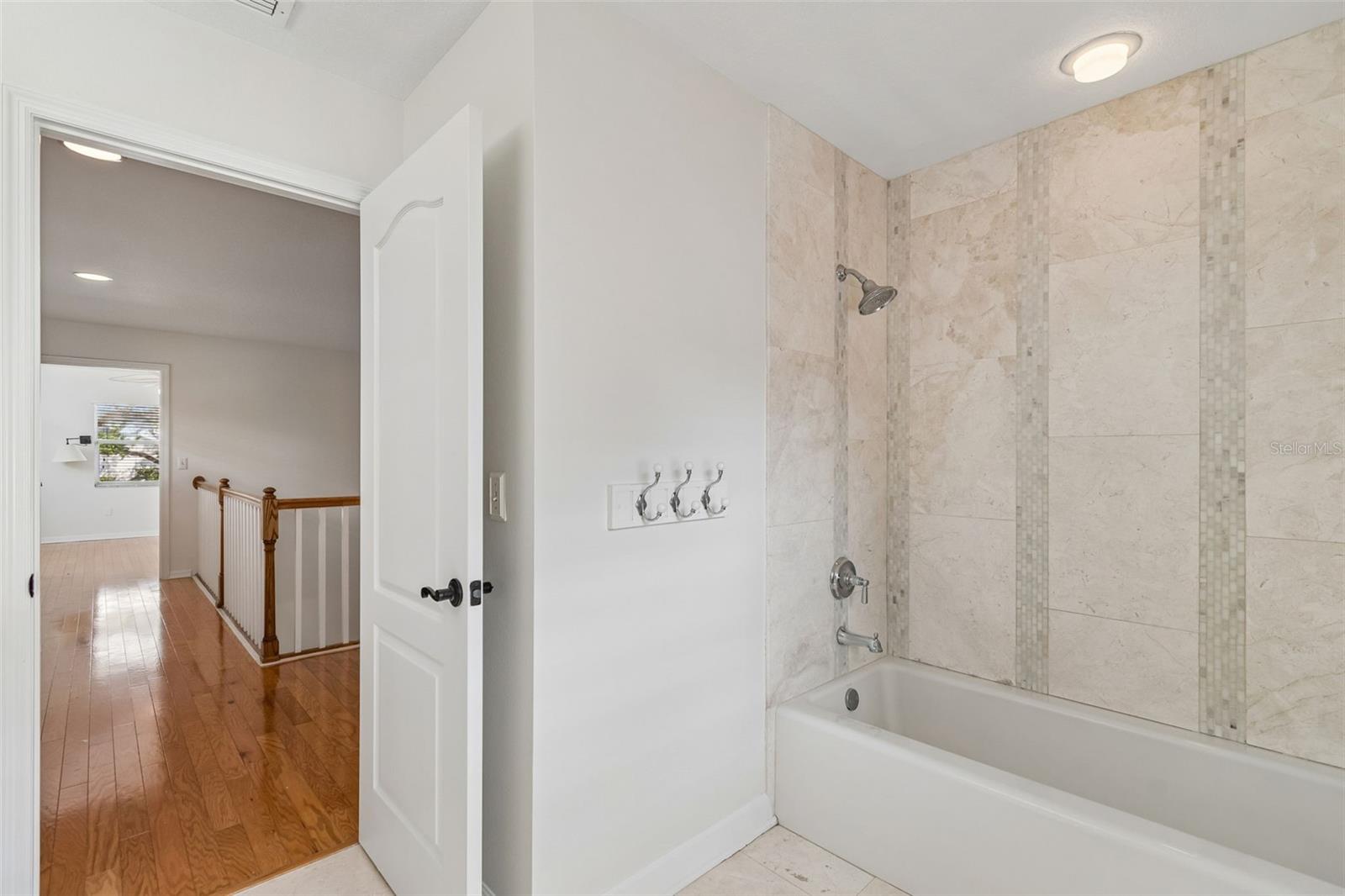 Image 32 of 60 For 3112 Coachman Avenue