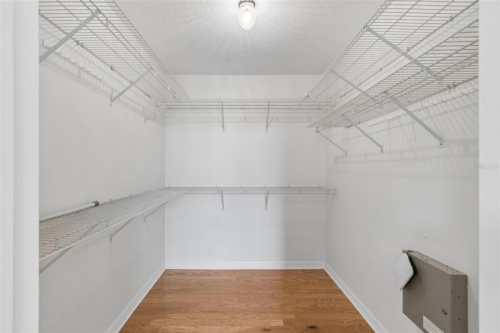 Image 37 of 60 For 3112 Coachman Avenue