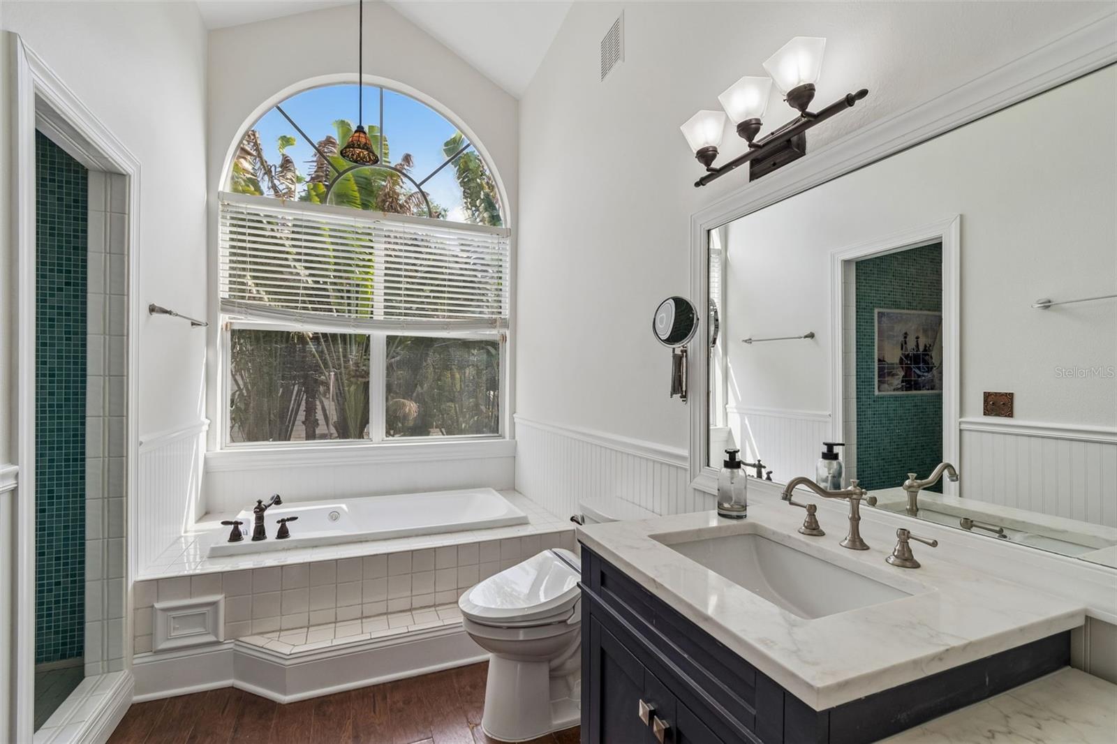 Image 40 of 60 For 3112 Coachman Avenue