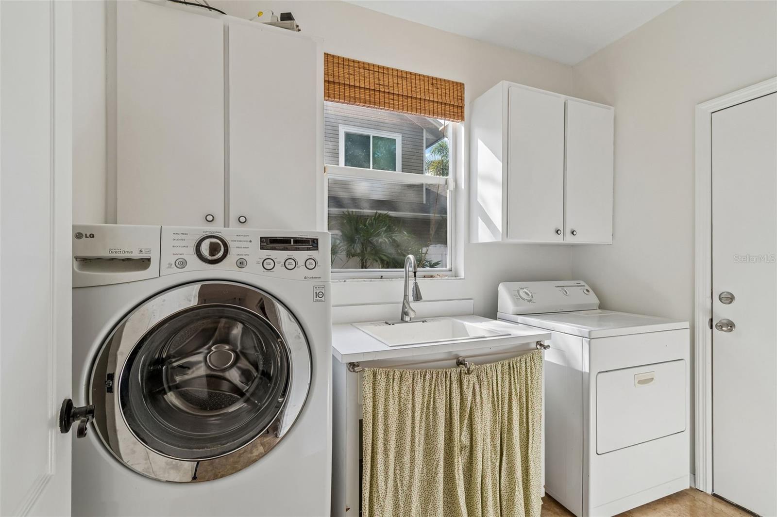 Image 48 of 60 For 3112 Coachman Avenue