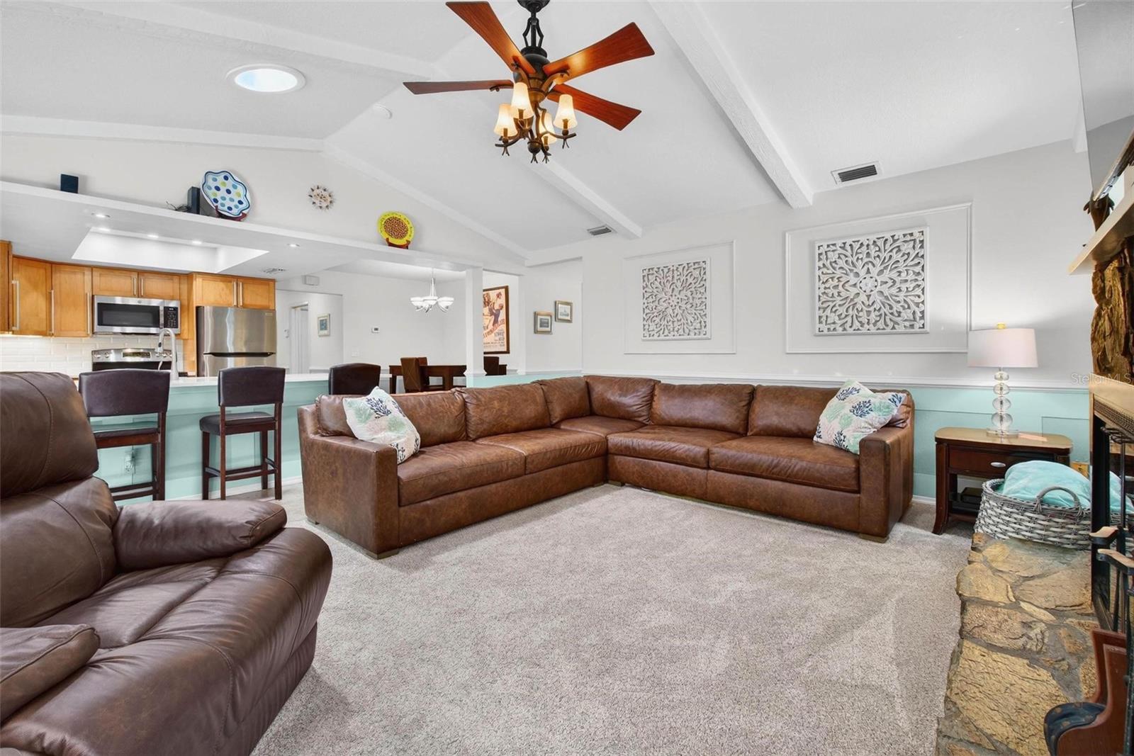 Image 22 of 41 For 7265 122nd Way