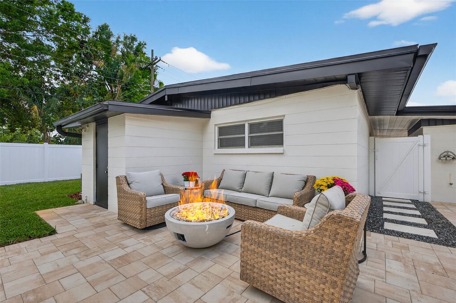 Image 27 of 36 For 4905 Mendenhall Drive