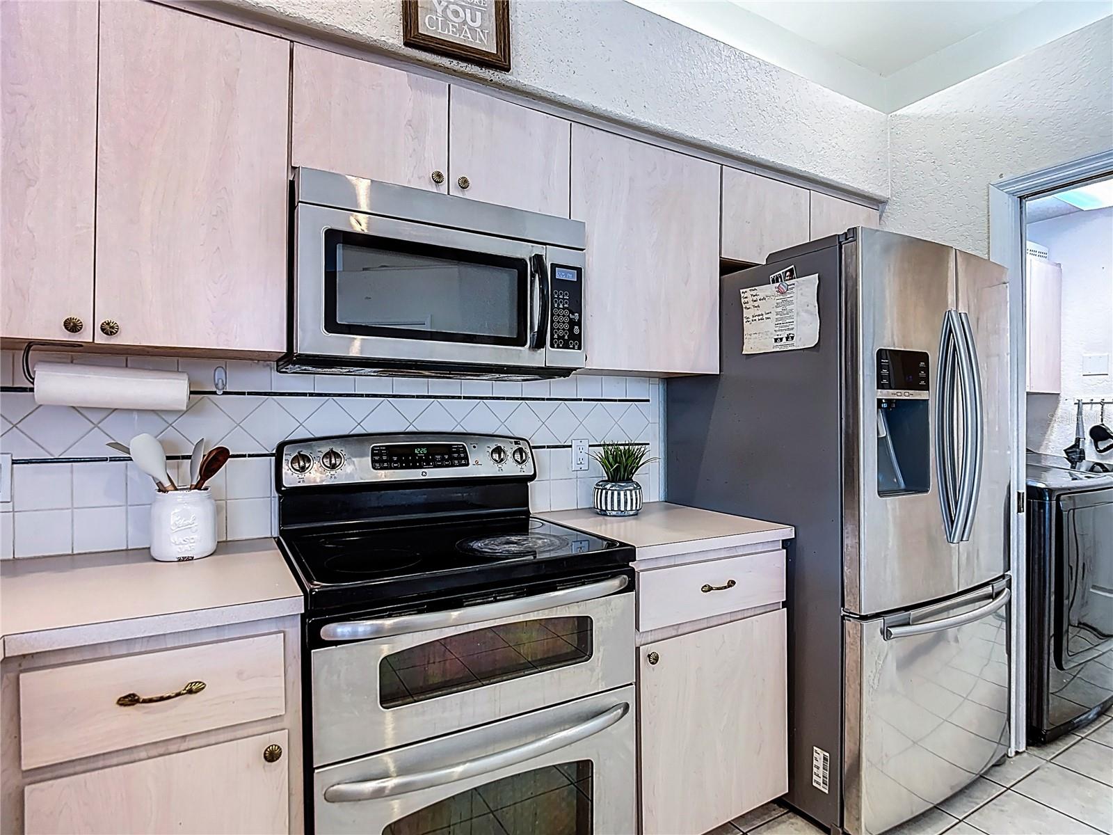 Image 15 of 47 For 13403 Bolton Court