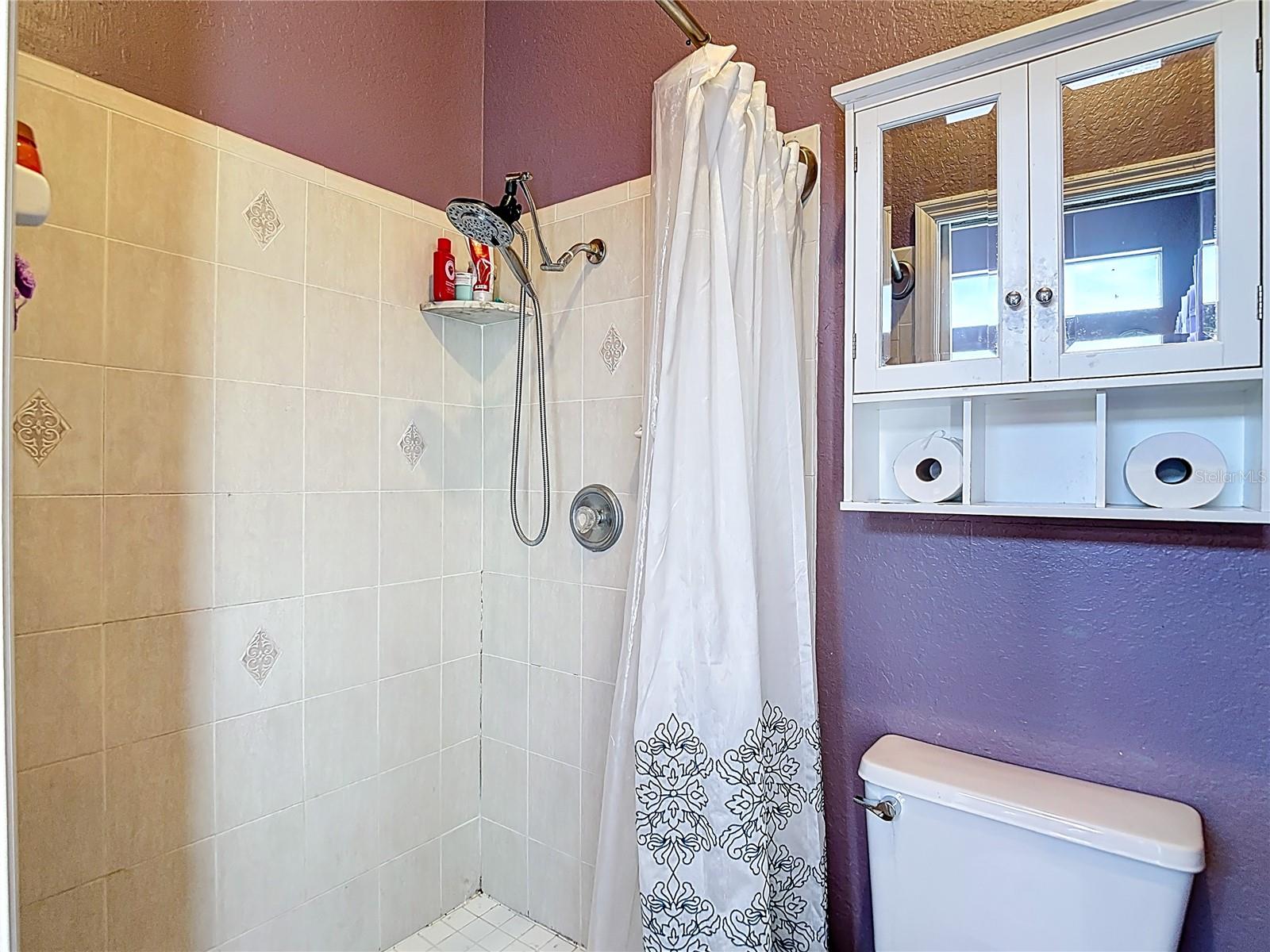 Image 27 of 47 For 13403 Bolton Court