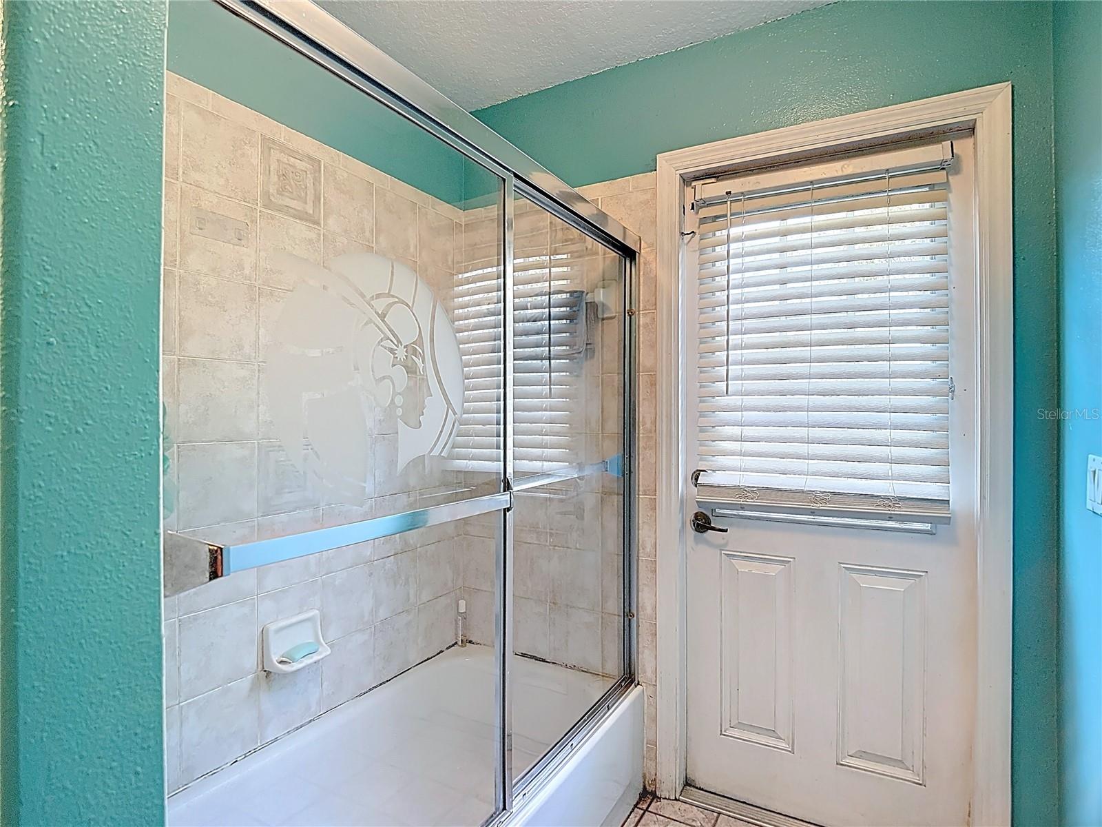 Image 34 of 47 For 13403 Bolton Court