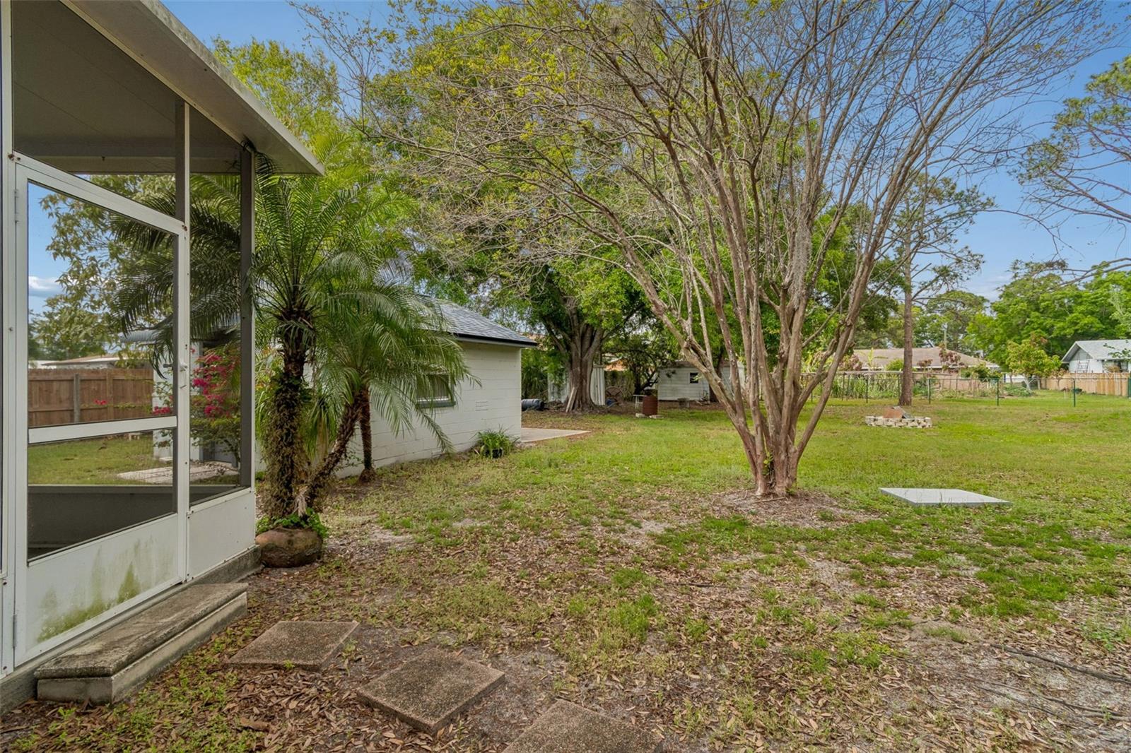 Image 53 of 73 For 4412 Sweetwater Drive