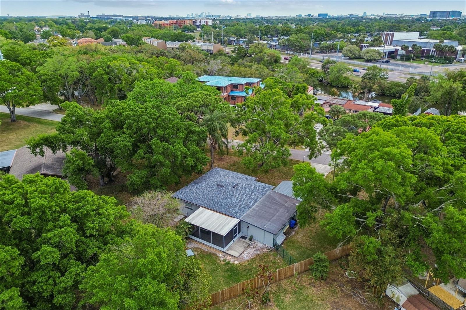 Image 61 of 73 For 4412 Sweetwater Drive