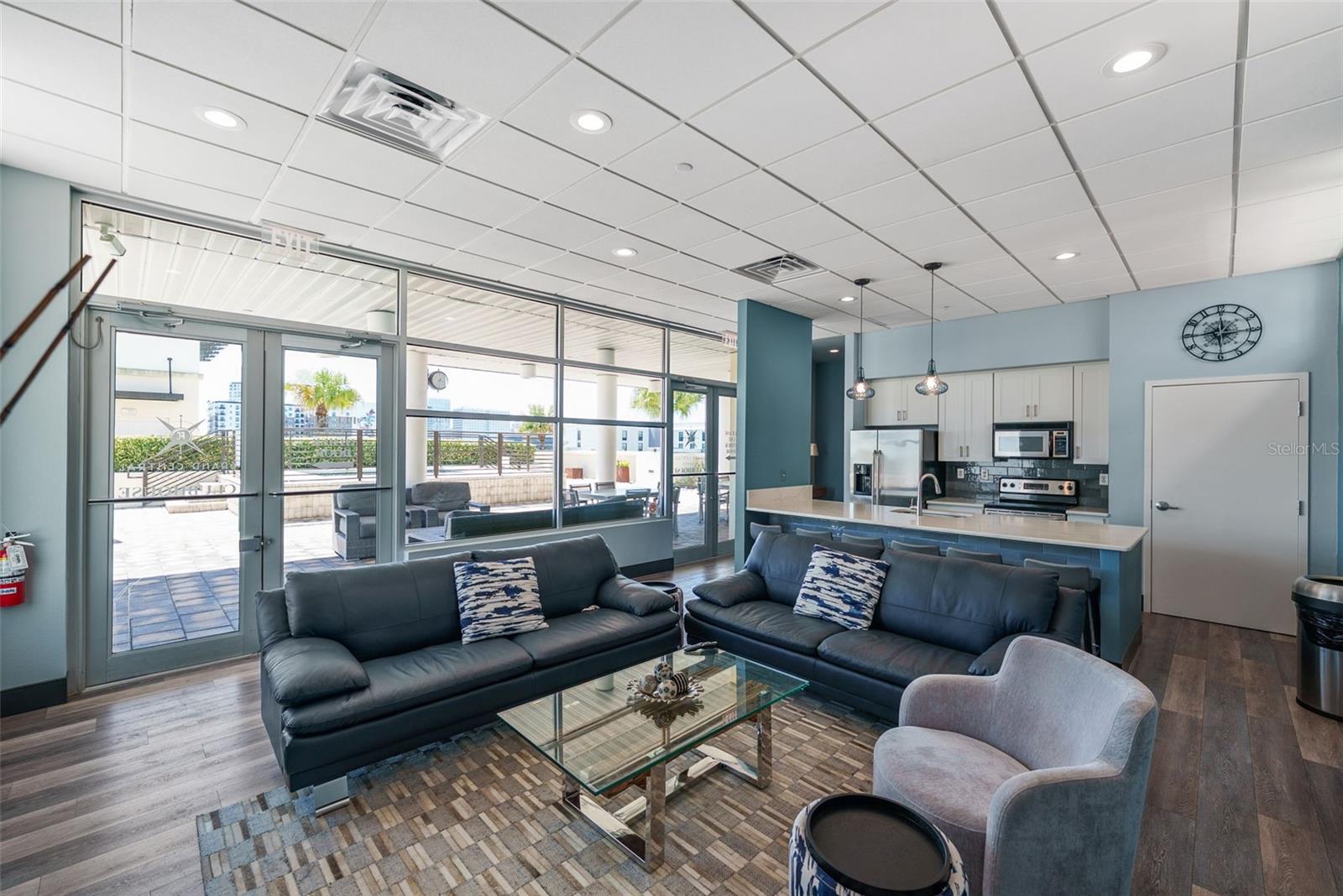 Image 40 of 43 For 1208 Kennedy Boulevard 925