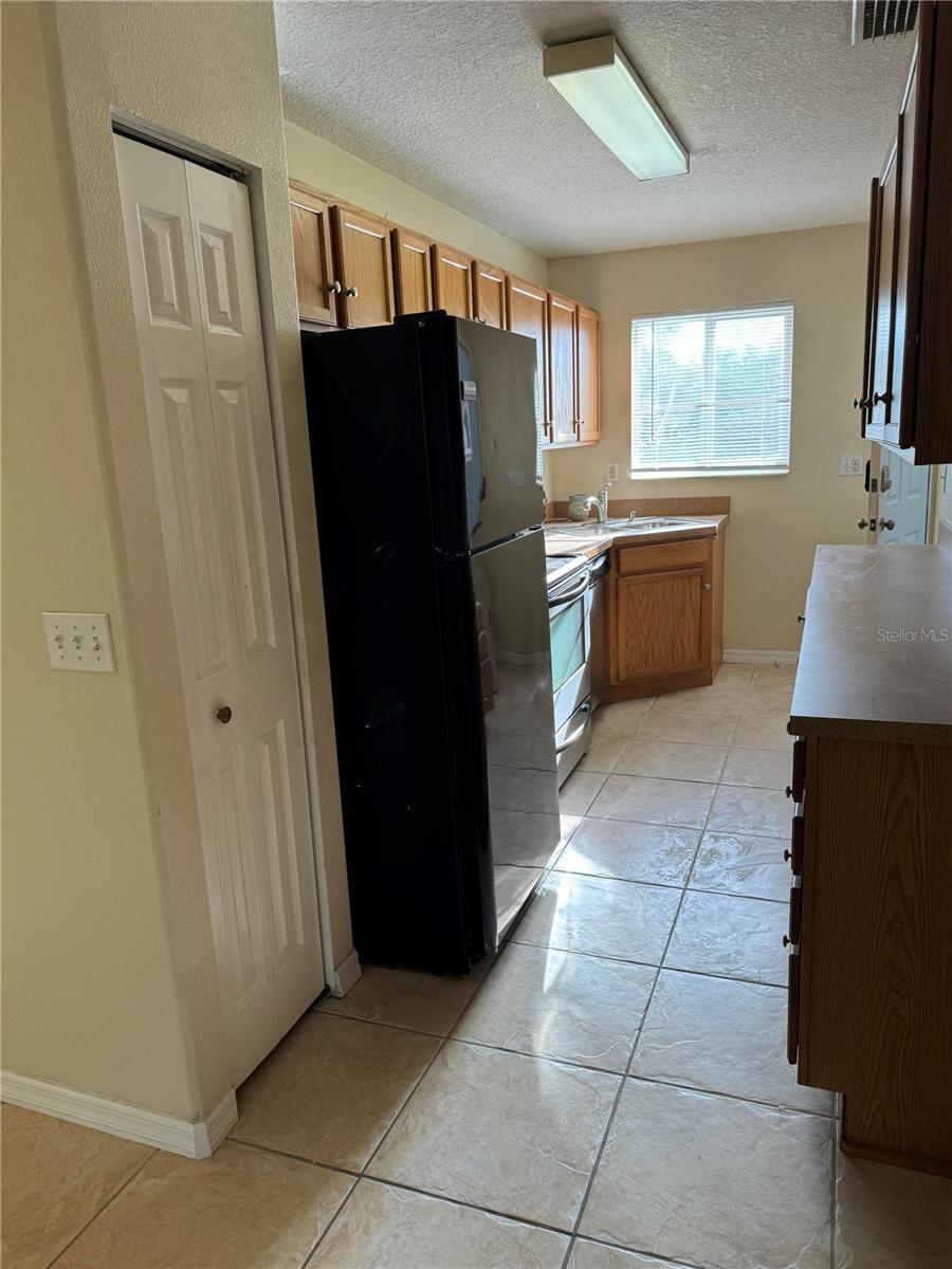 Image 10 of 29 For 3063 St Clair Avenue