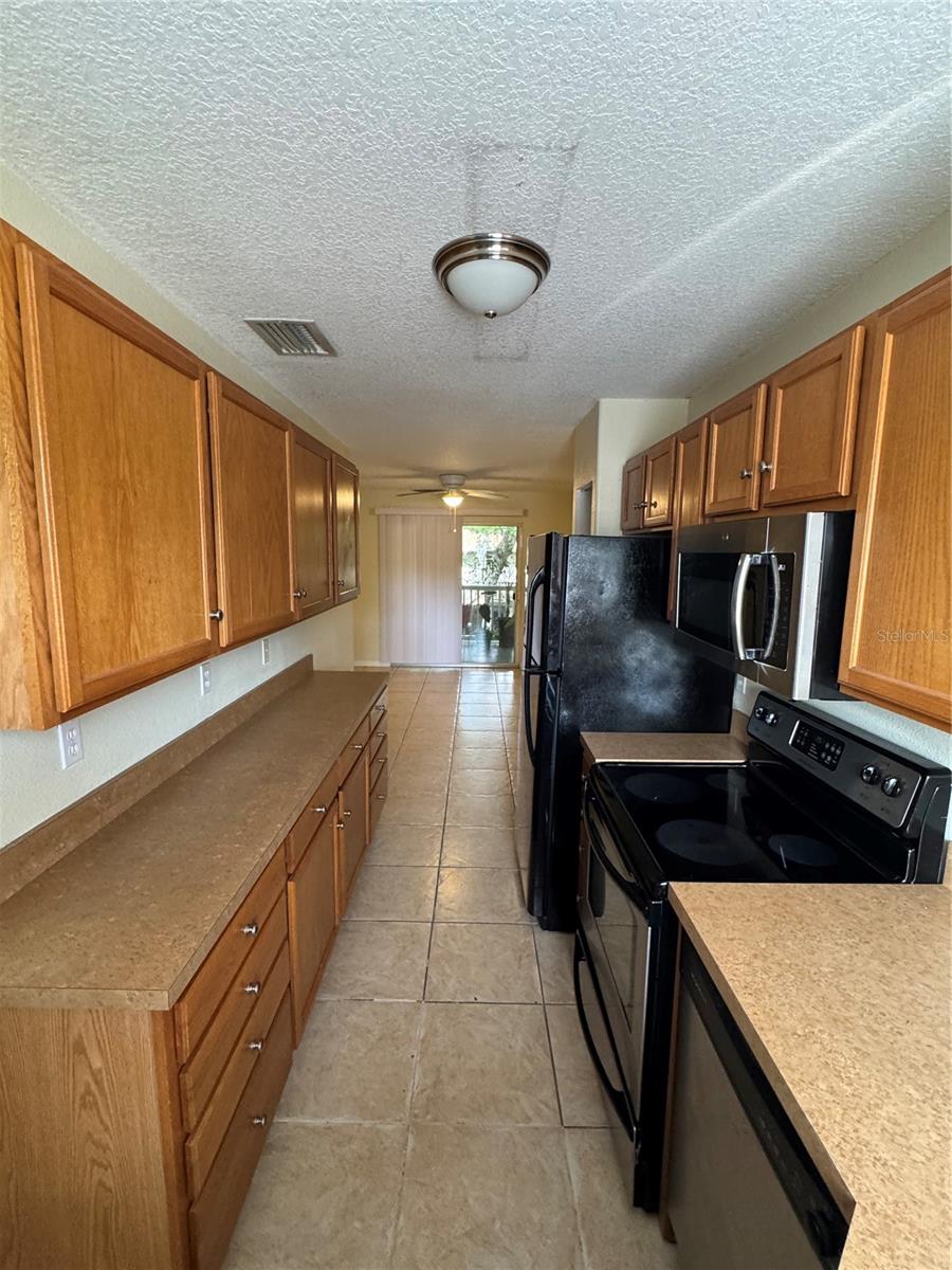 Image 8 of 29 For 3063 St Clair Avenue