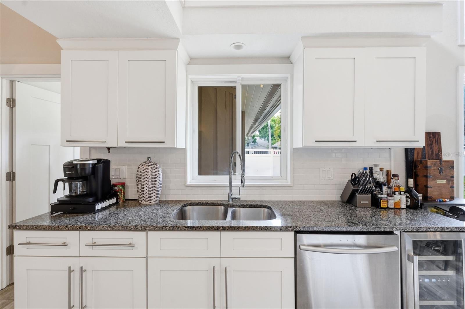 Listing photo id 10 for 13917 76th Terrace