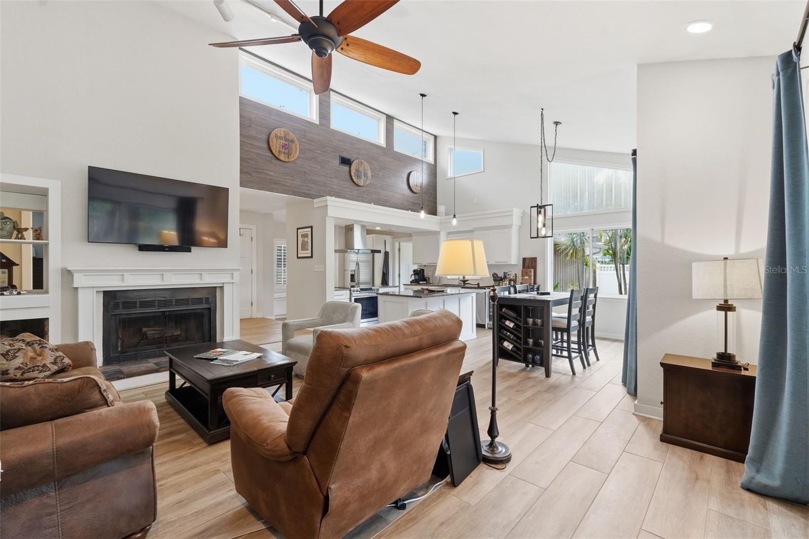Listing photo id 19 for 13917 76th Terrace