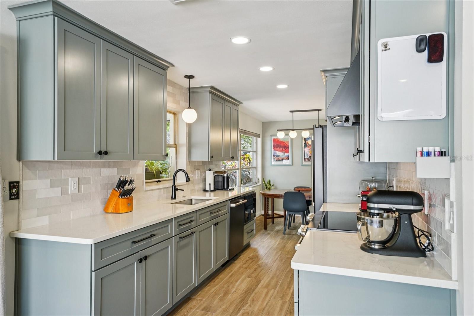 Image 10 of 33 For 11469 Imperial Grove Drive E