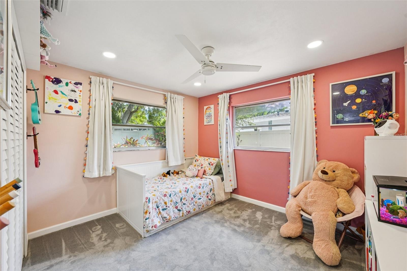 Image 17 of 33 For 11469 Imperial Grove Drive E