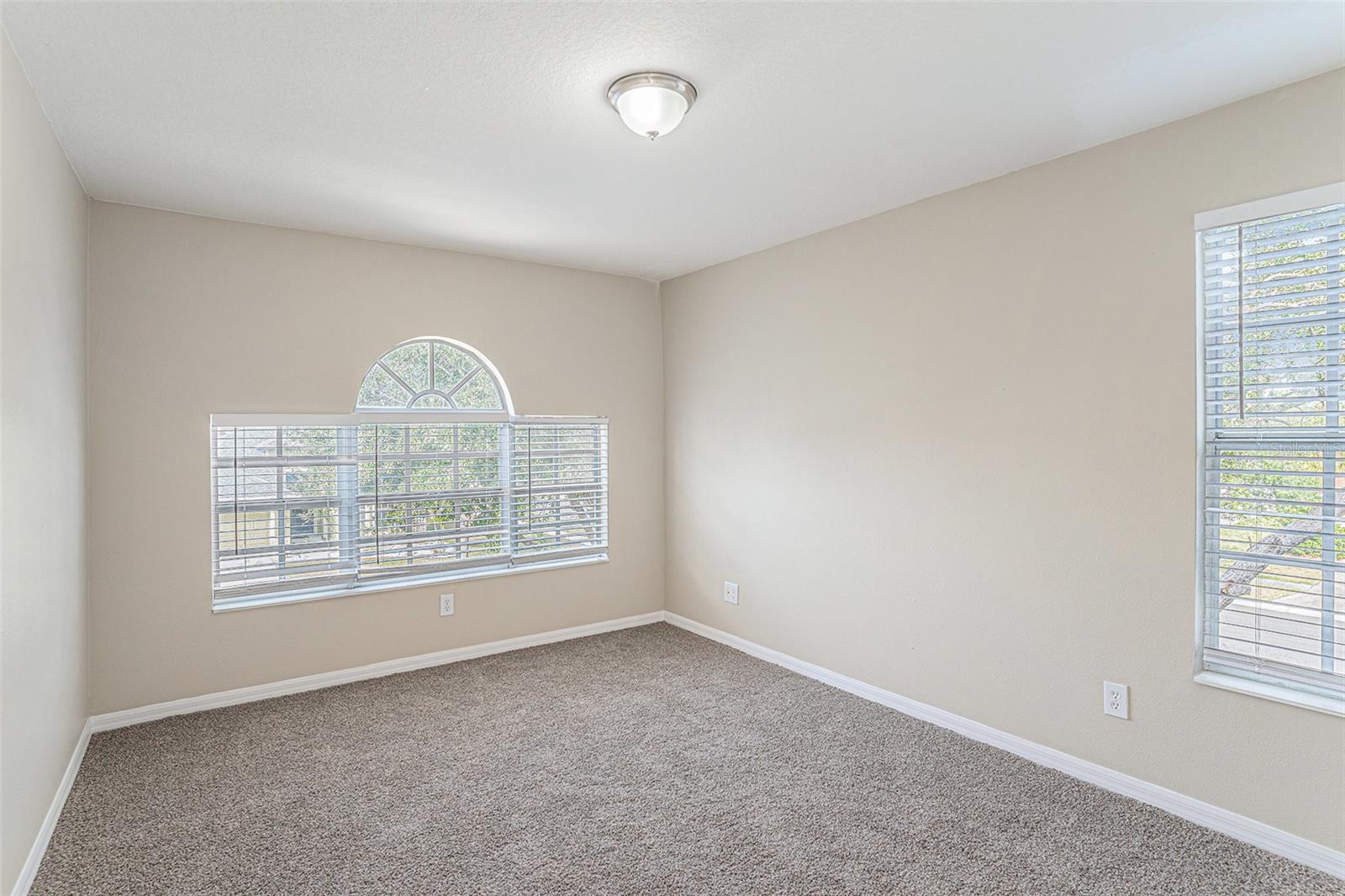 Image 16 of 31 For 8602 Sandy Plains Drive