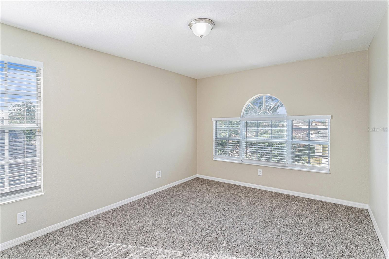 Image 17 of 31 For 8602 Sandy Plains Drive