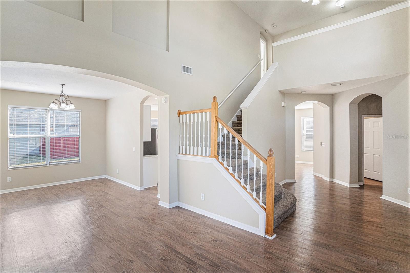 Image 6 of 31 For 8602 Sandy Plains Drive