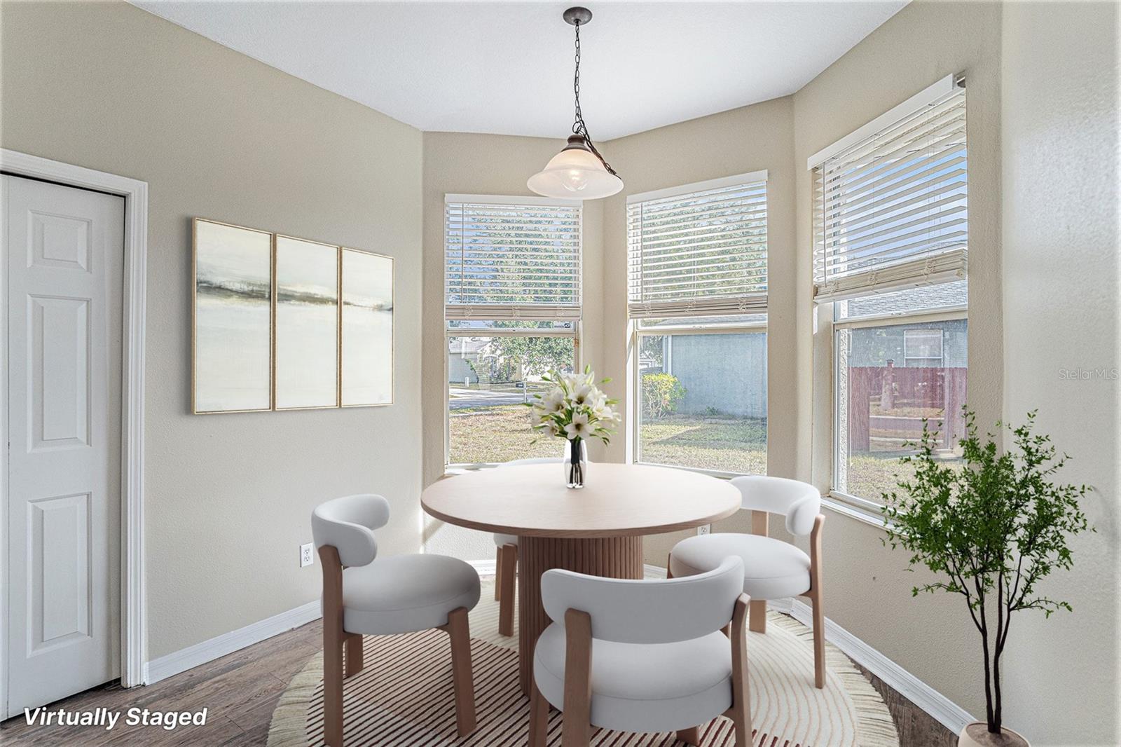 Image 9 of 31 For 8602 Sandy Plains Drive