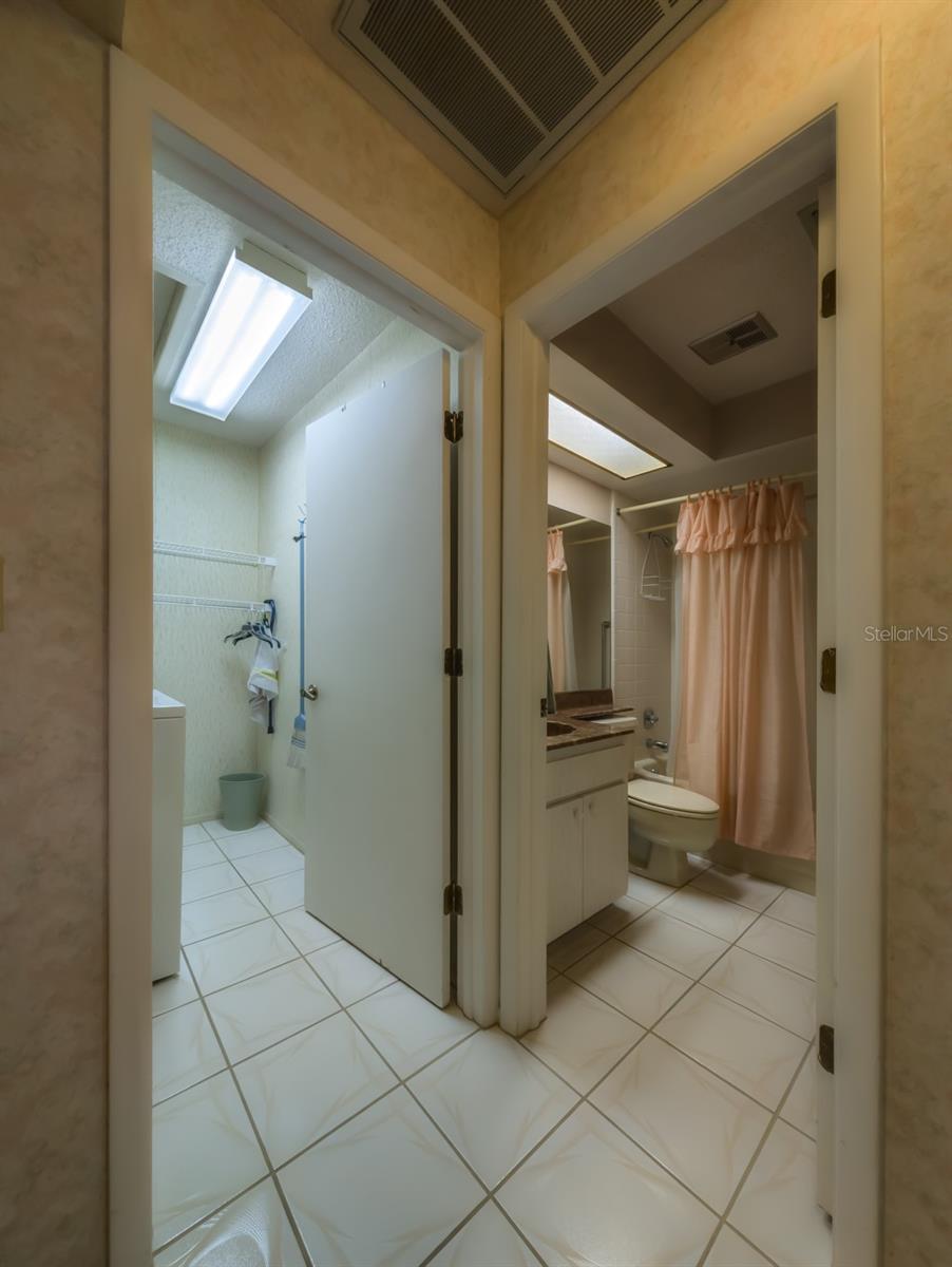 Image 10 of 58 For 11231 Dollar Lake Drive 5