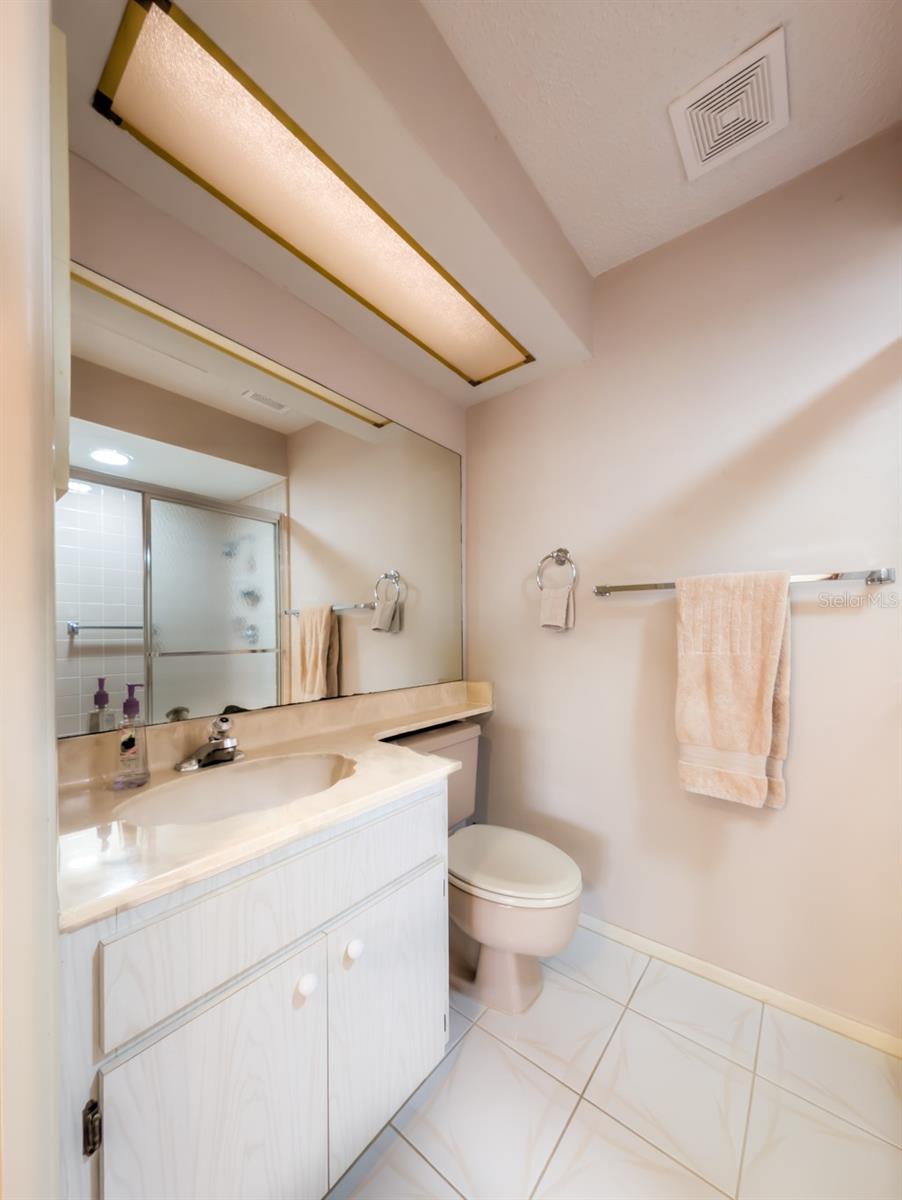 Image 14 of 58 For 11231 Dollar Lake Drive 5