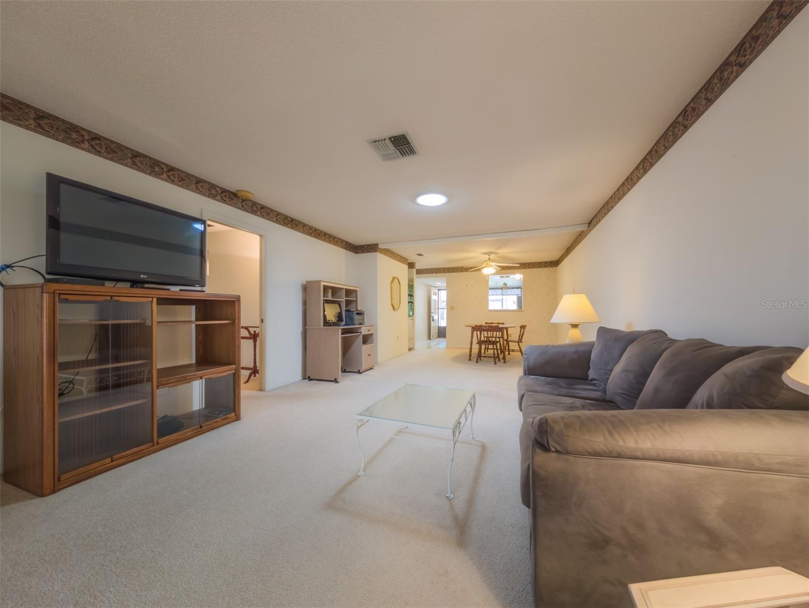 Image 21 of 58 For 11231 Dollar Lake Drive 5