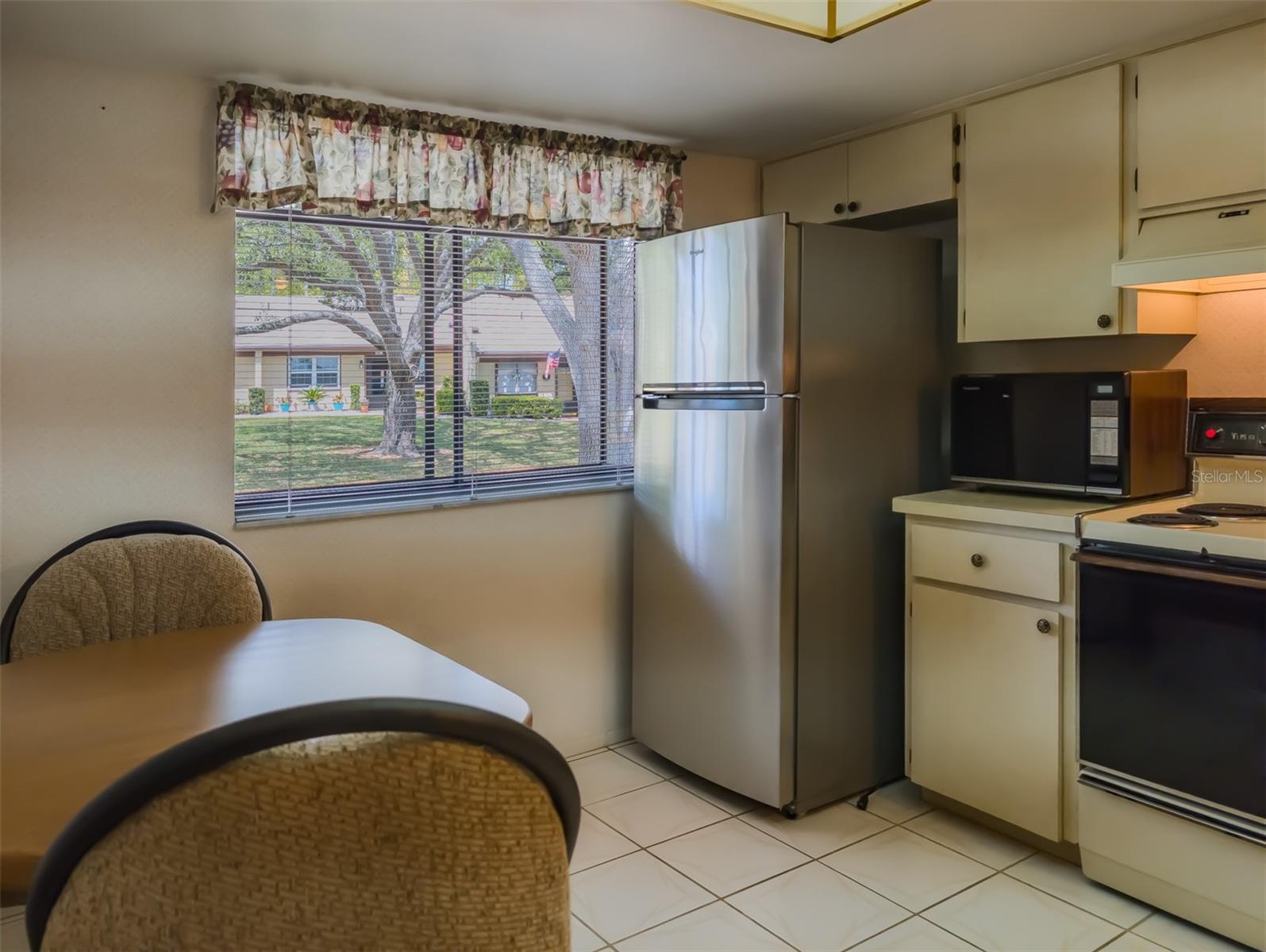 Image 3 of 58 For 11231 Dollar Lake Drive 5