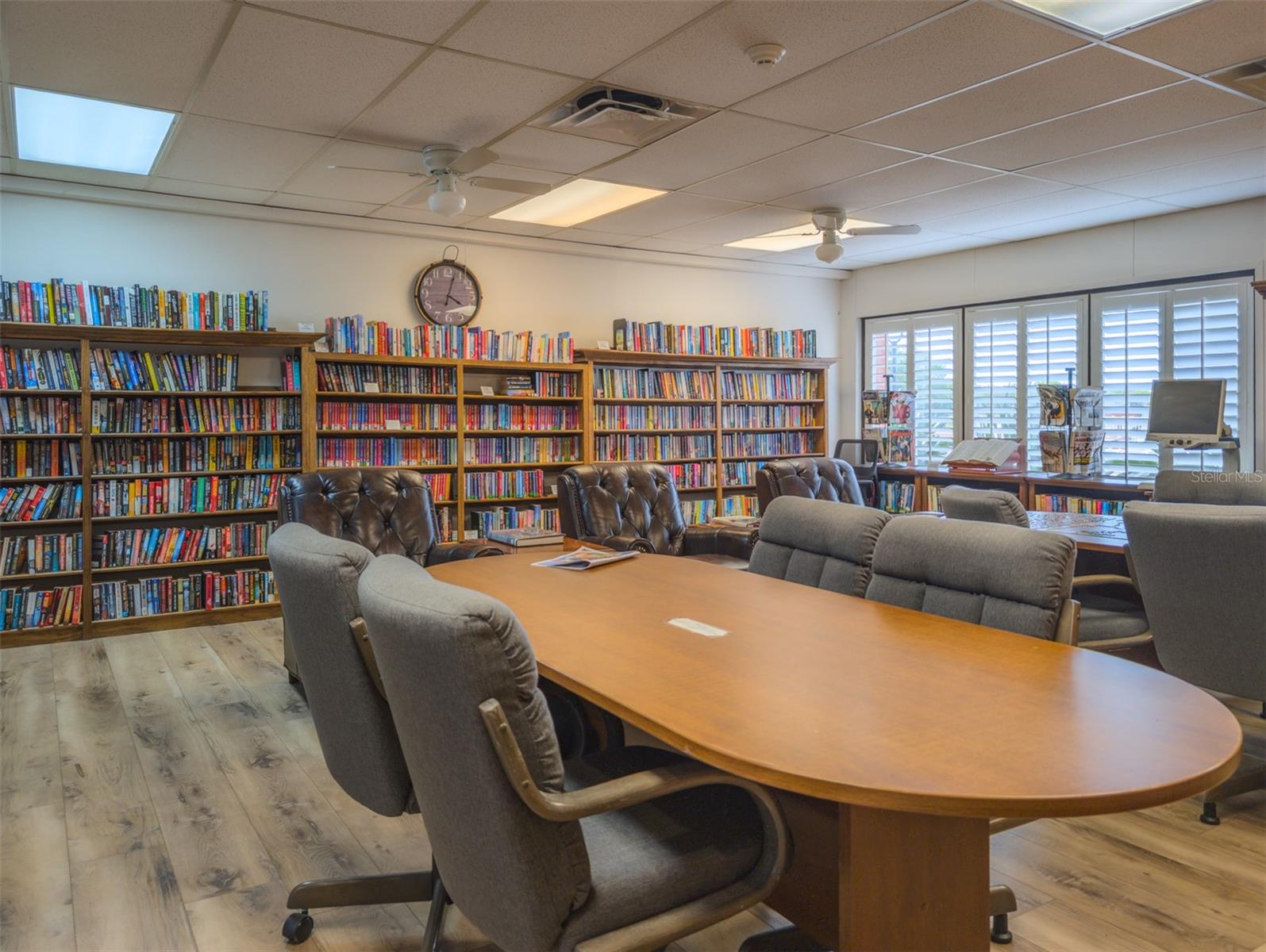 Image 49 of 58 For 11231 Dollar Lake Drive 5