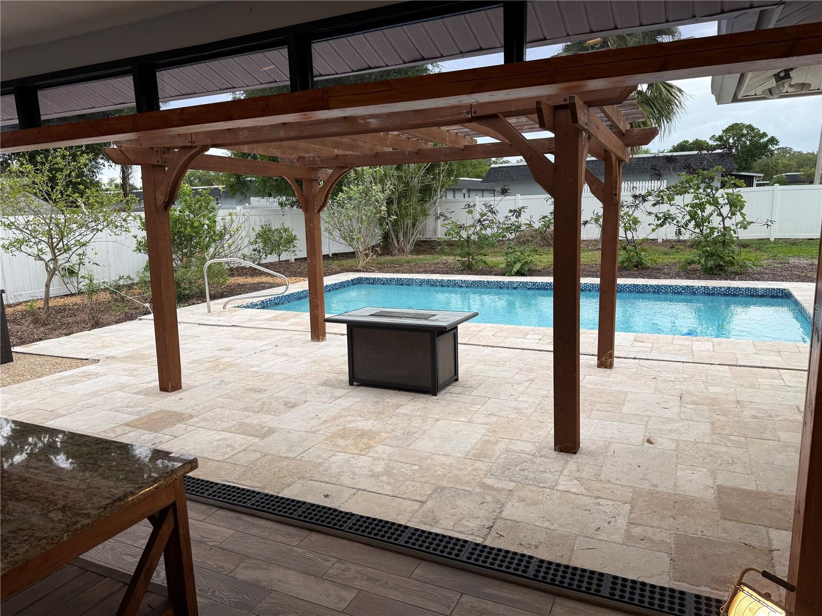 Image 3 of 22 For 98 Dade Avenue