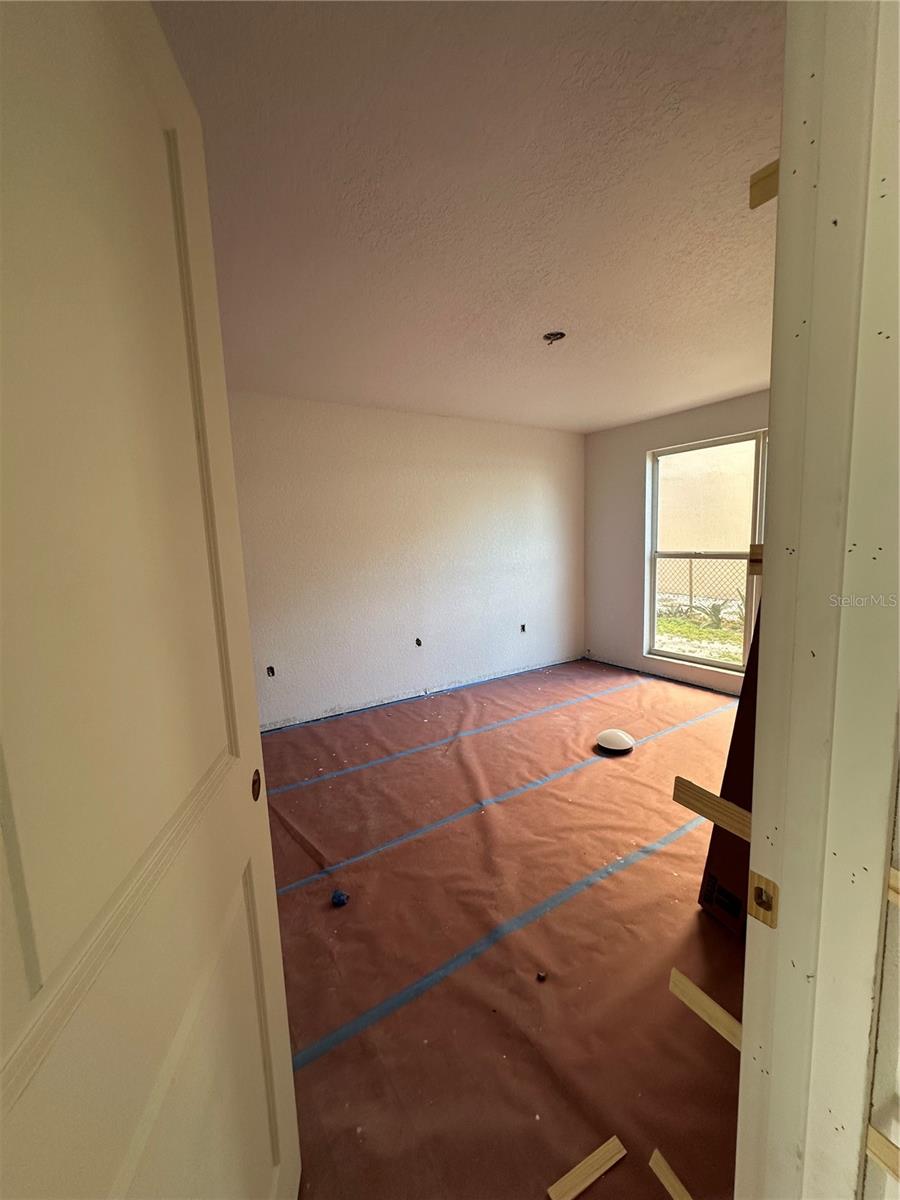 Image 11 of 22 For 1859 Shore Drive S 107