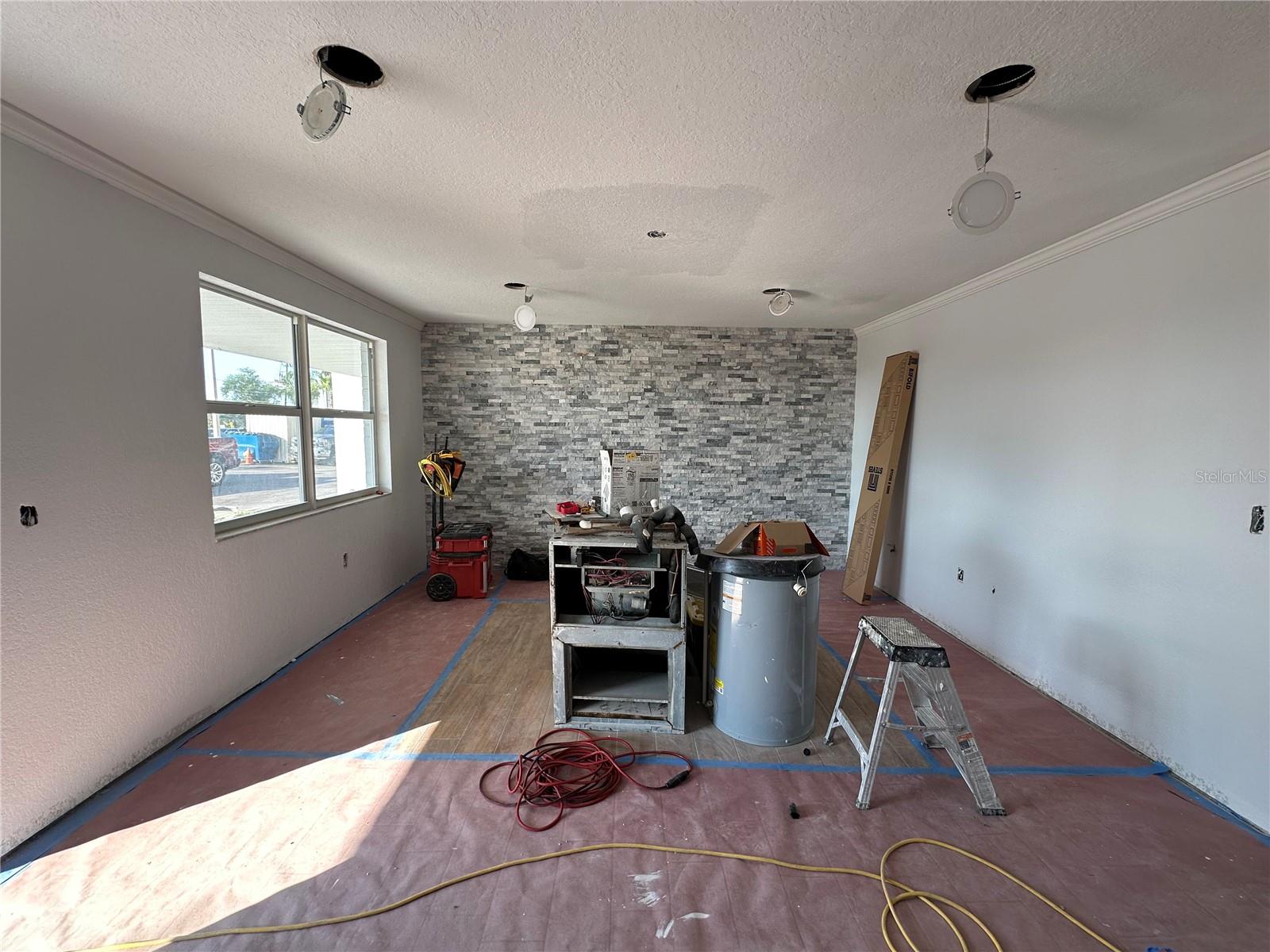 Image 13 of 22 For 1859 Shore Drive S 107