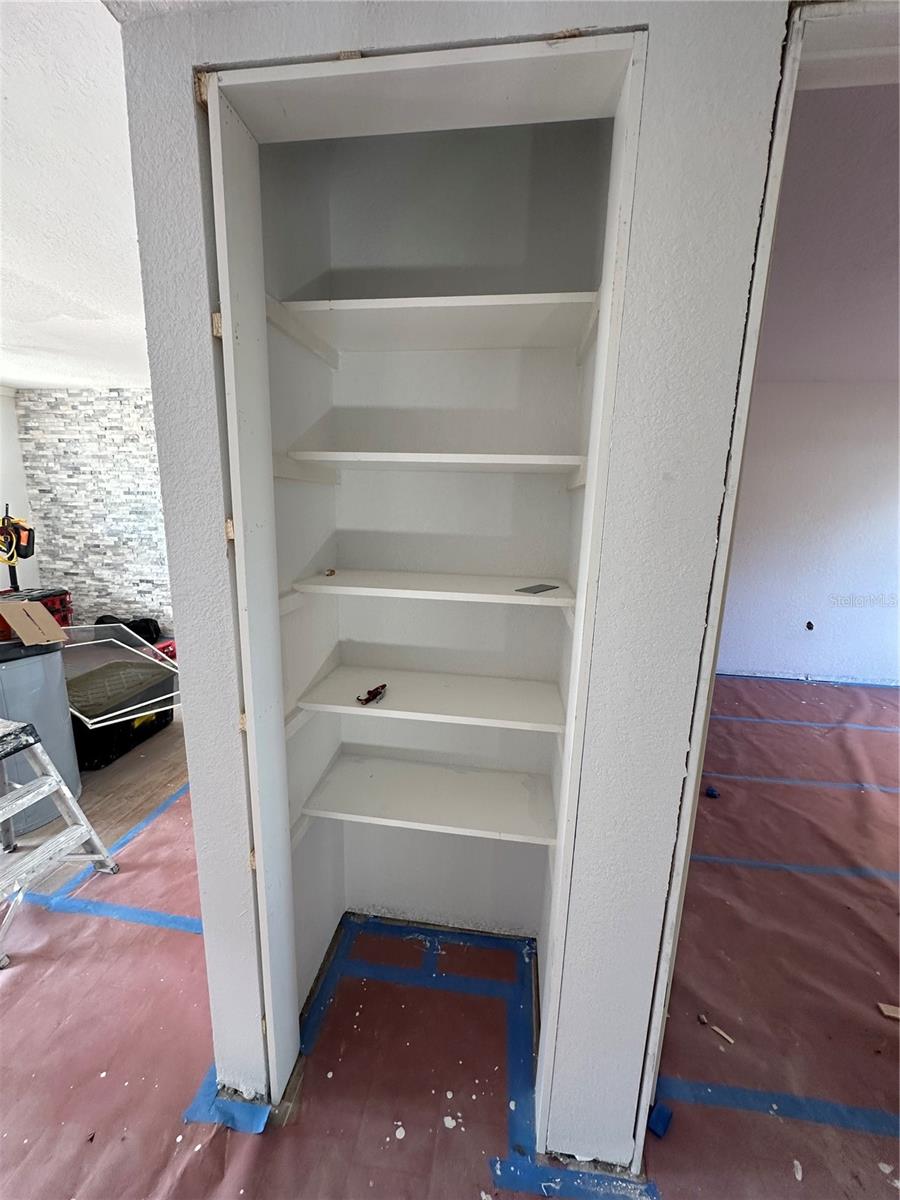 Image 21 of 22 For 1859 Shore Drive S 107