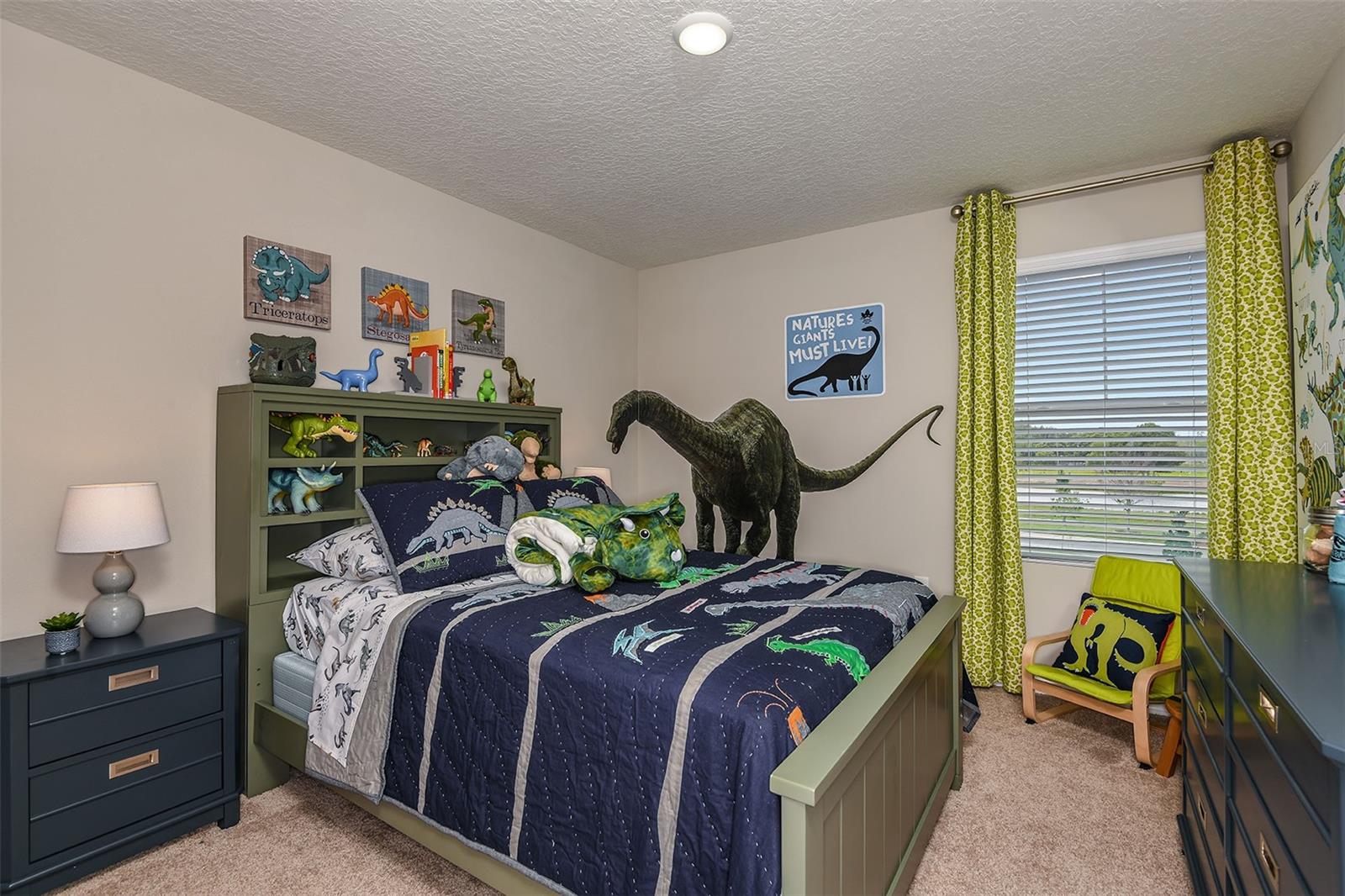 Image 18 of 21 For 4619 Hikers Drive