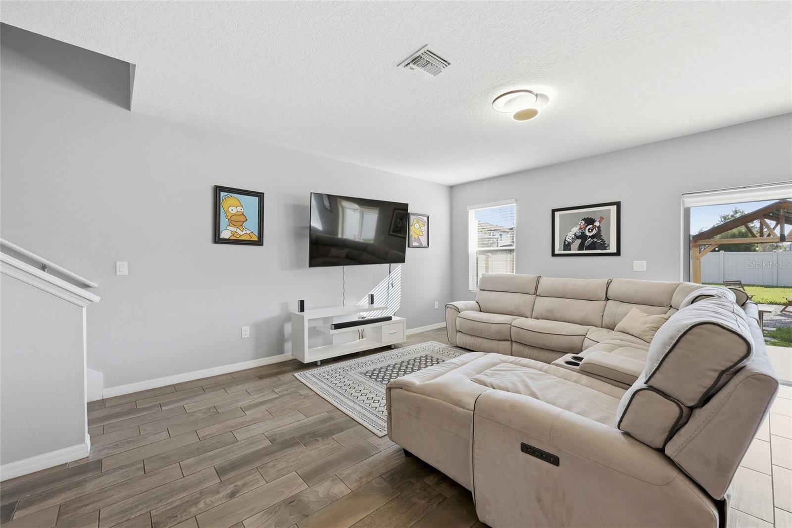 Image 10 of 33 For 19416 Roseate Drive