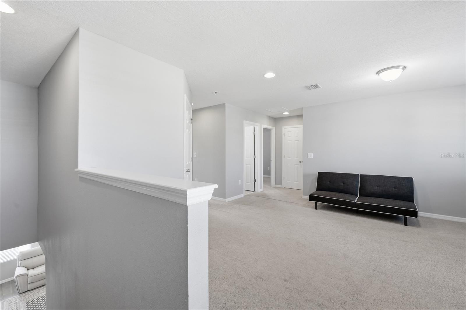 Image 18 of 33 For 19416 Roseate Drive