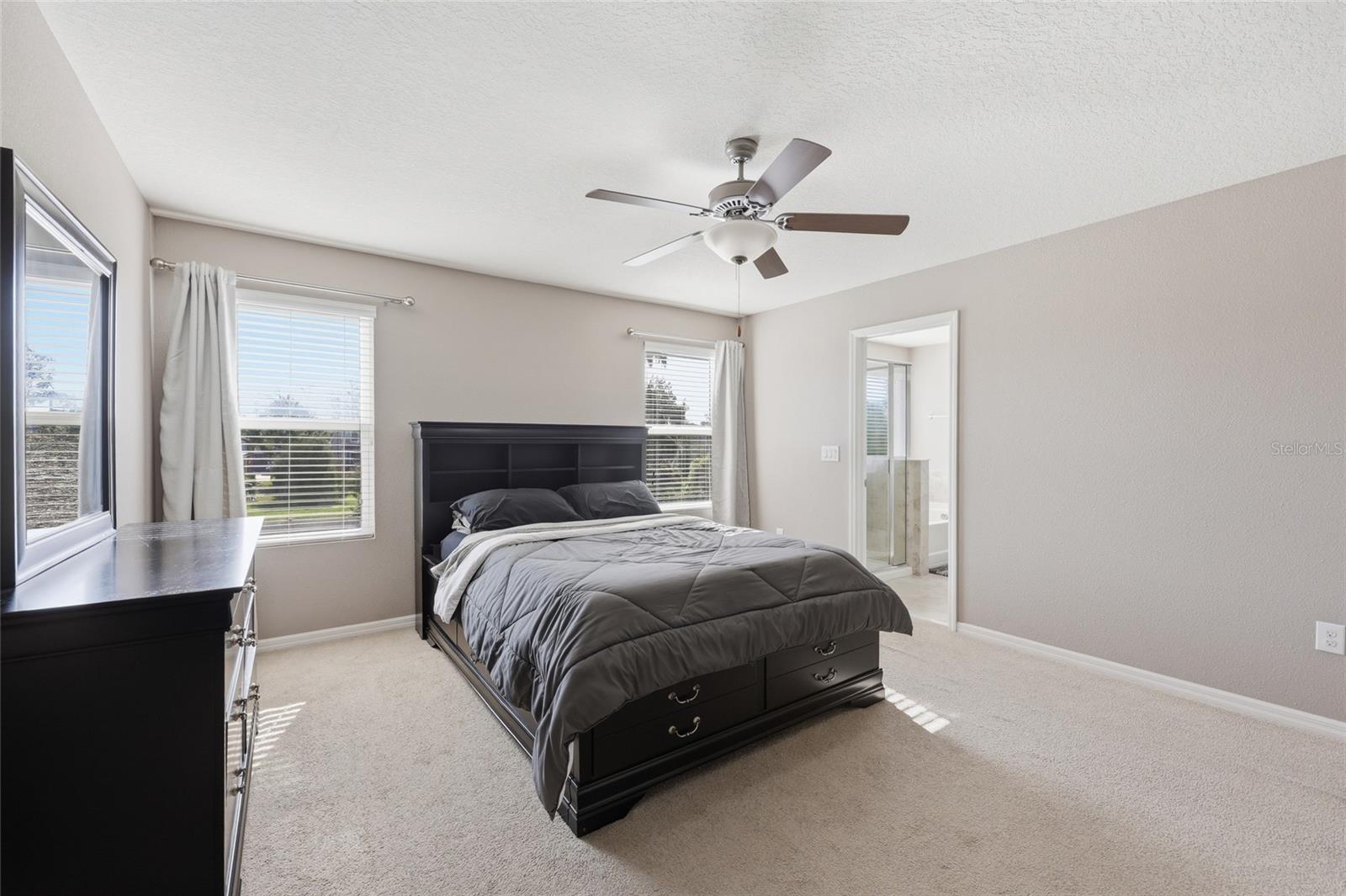 Image 21 of 33 For 19416 Roseate Drive